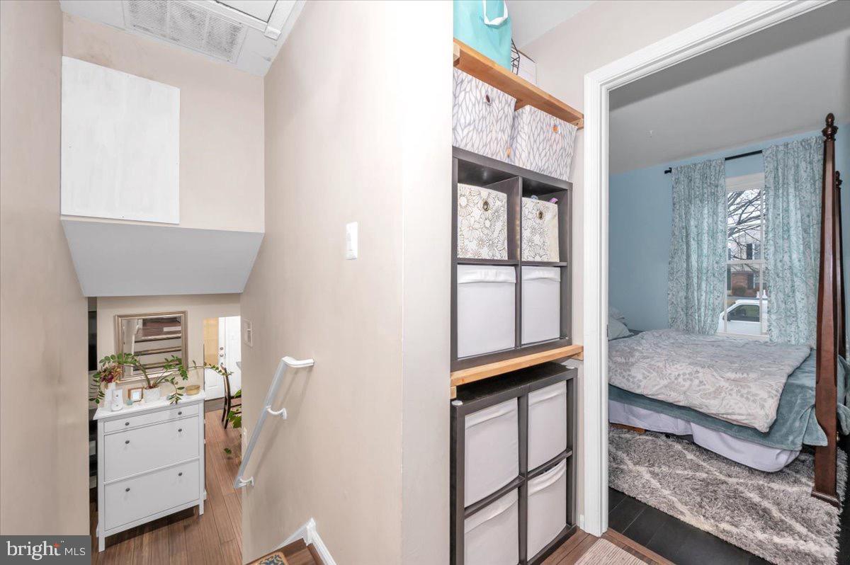 DISCOVERY - Residential