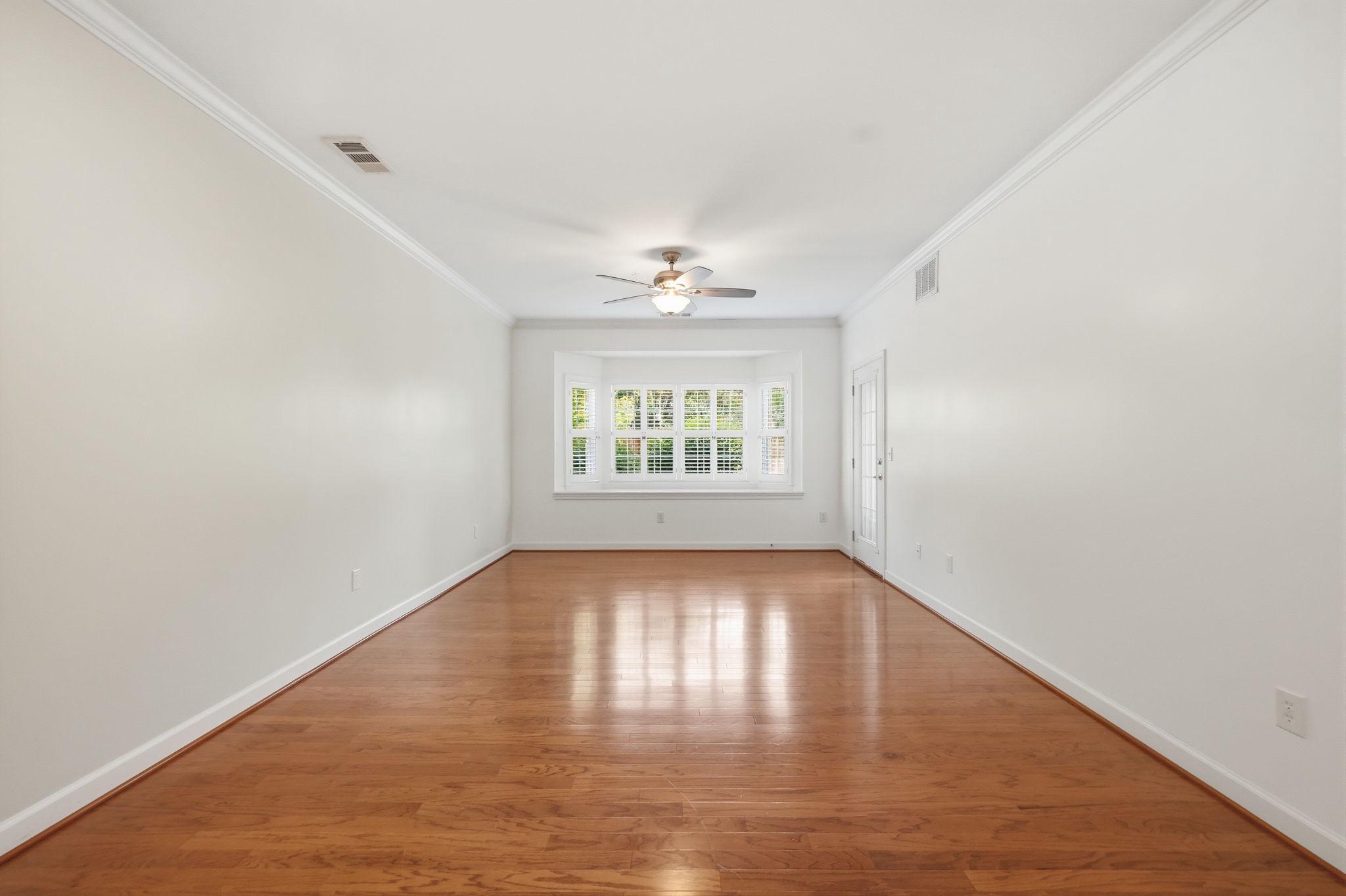 120 BURGESS HILL WAY 115