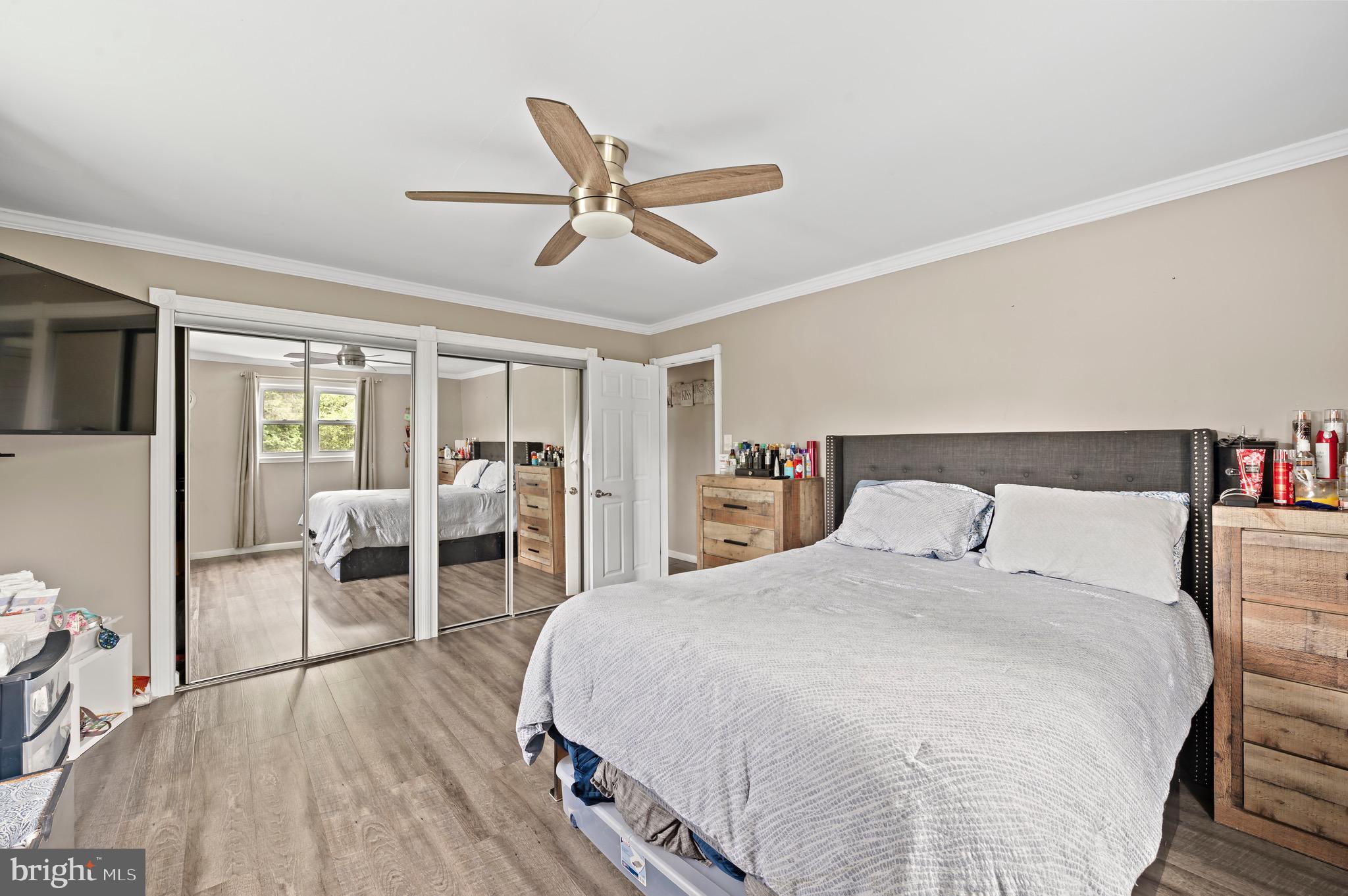 ANCIENT OAK WEST - Residential Lease