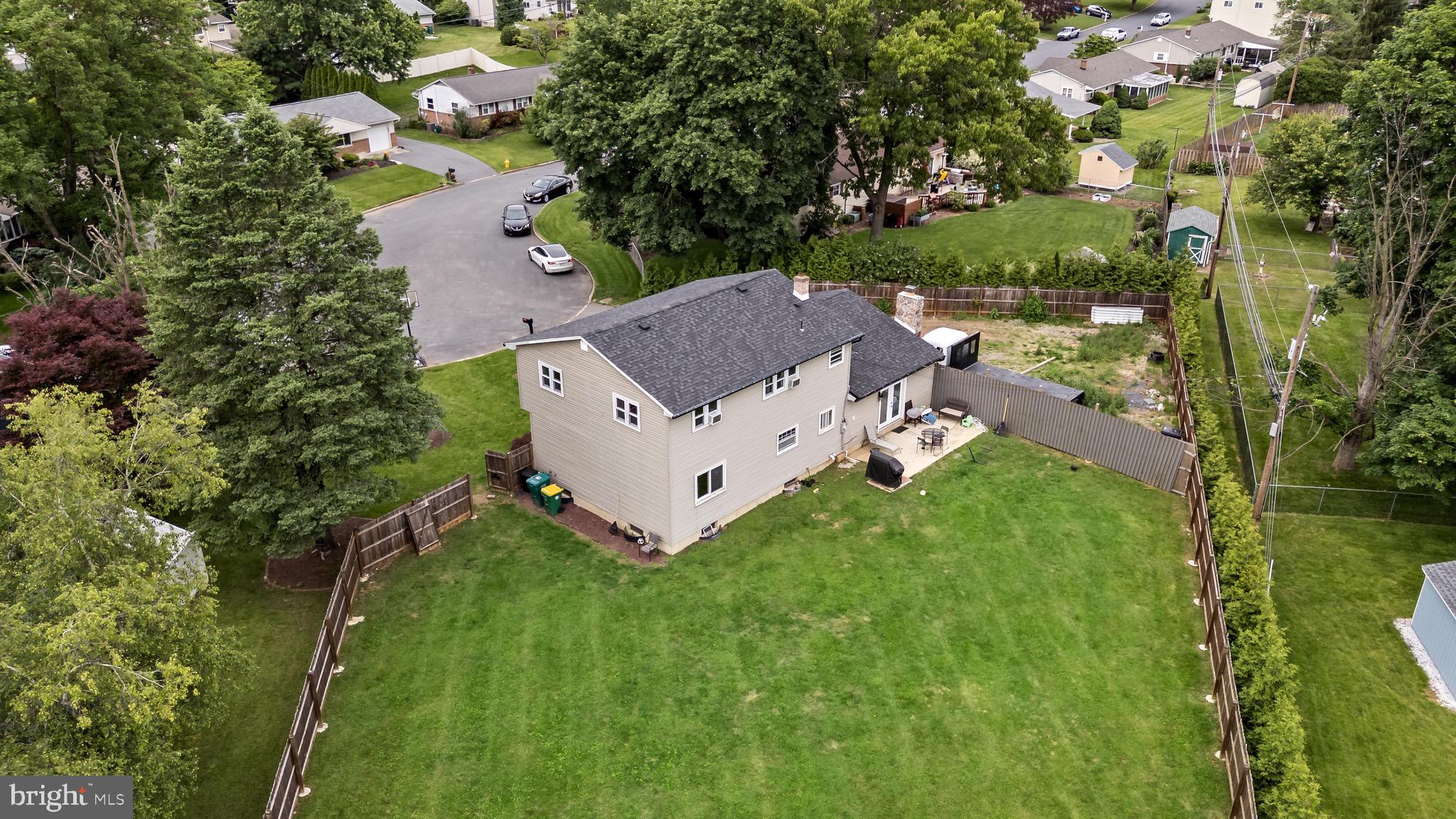 ANCIENT OAK WEST - Residential Lease