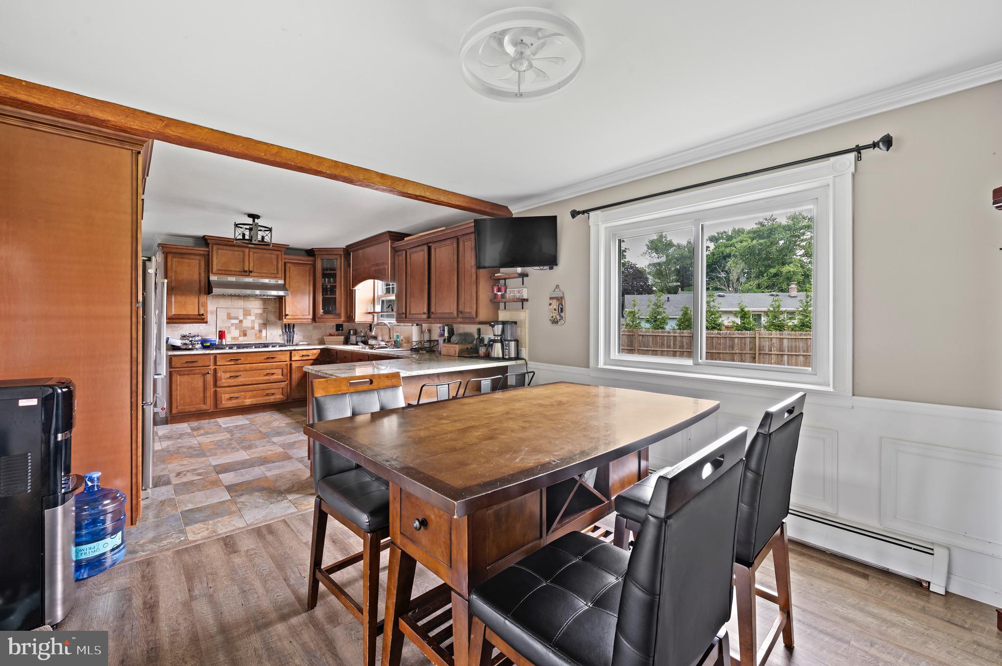 ANCIENT OAK WEST - Residential Lease