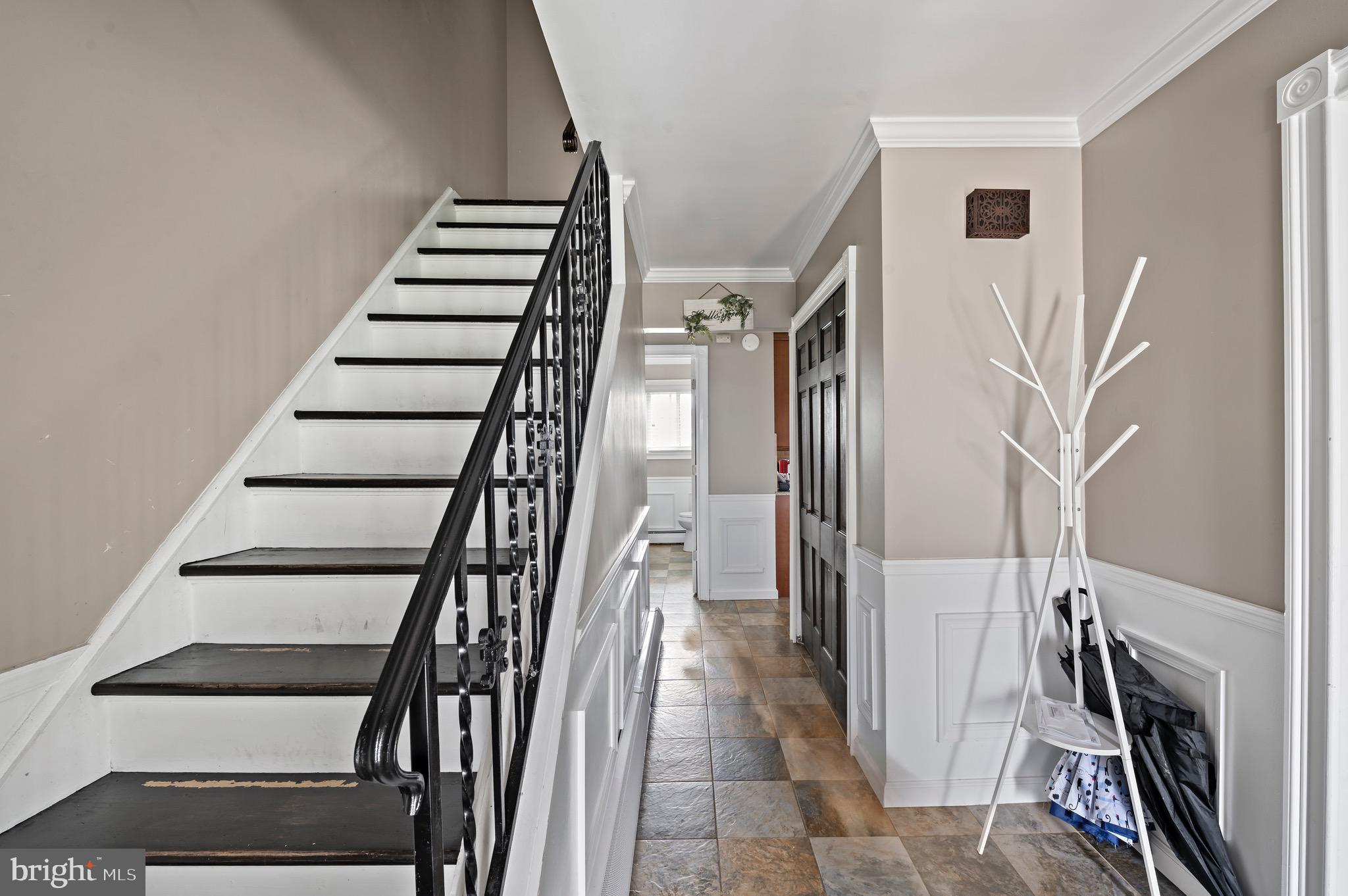 ANCIENT OAK WEST - Residential Lease