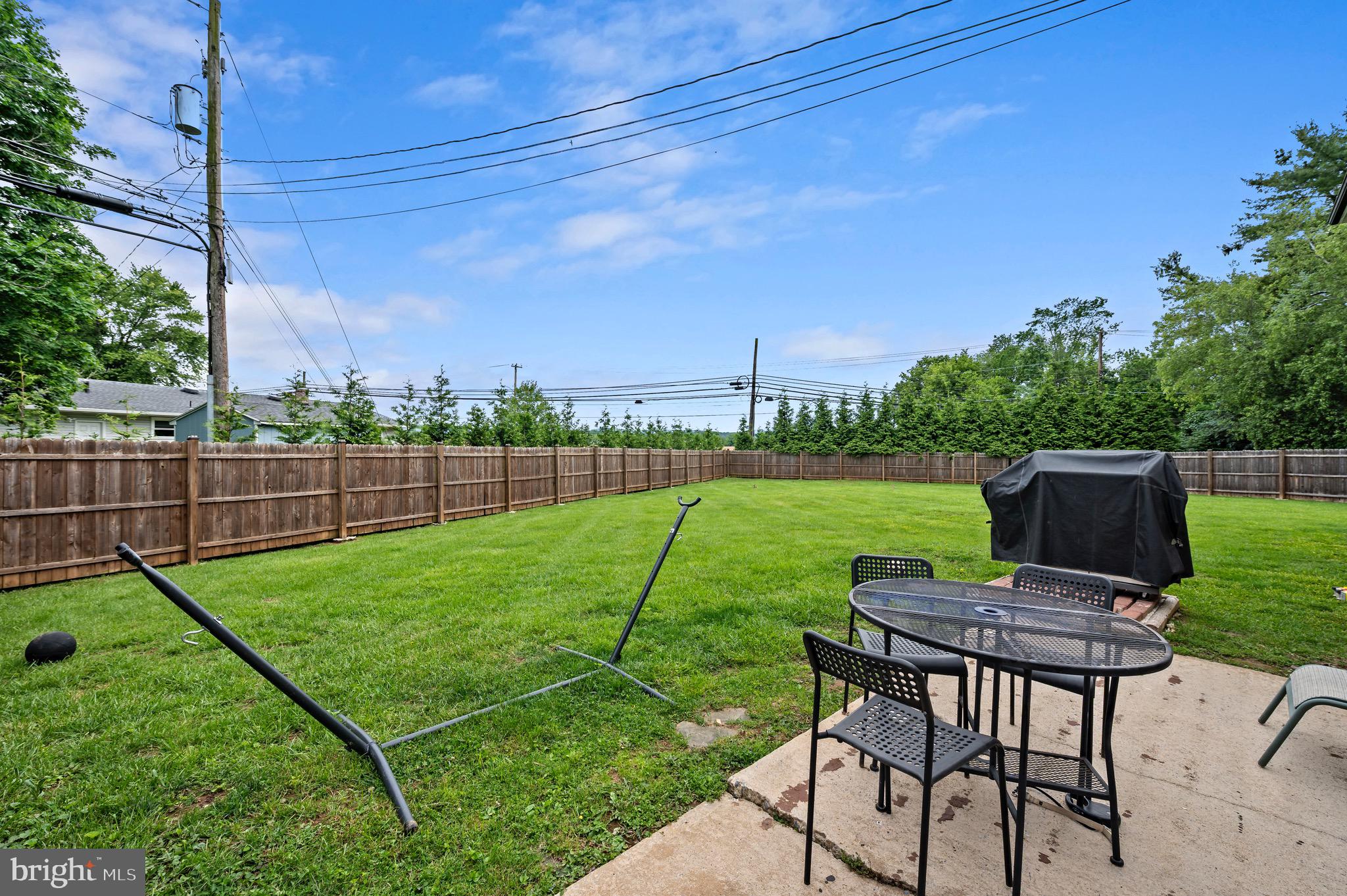 ANCIENT OAK WEST - Residential Lease