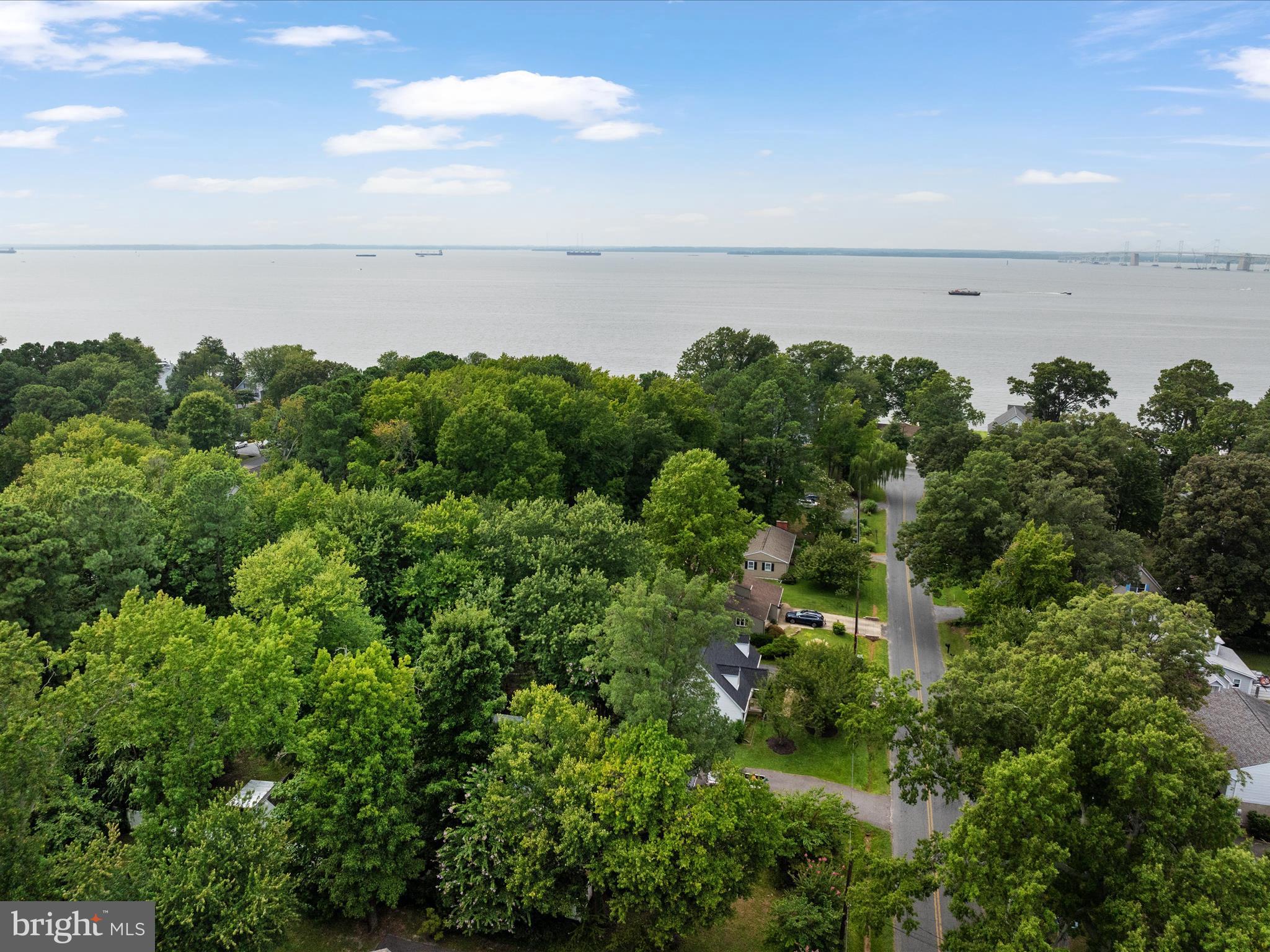 BAY CITY - Residential