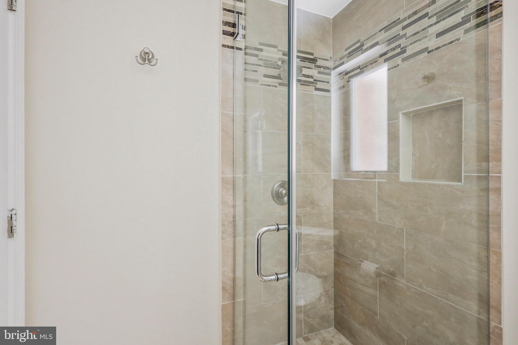 WESTGROVE - Residential Lease