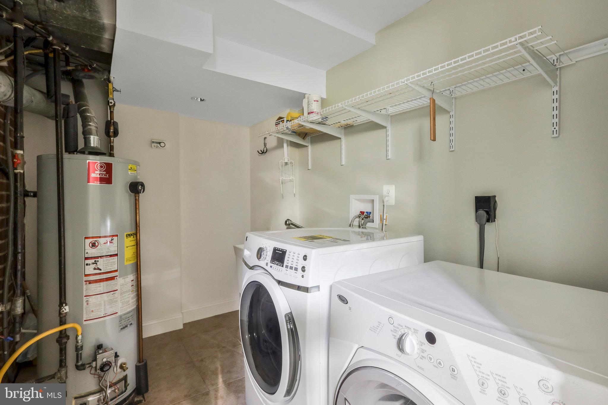 WESTGROVE - Residential Lease