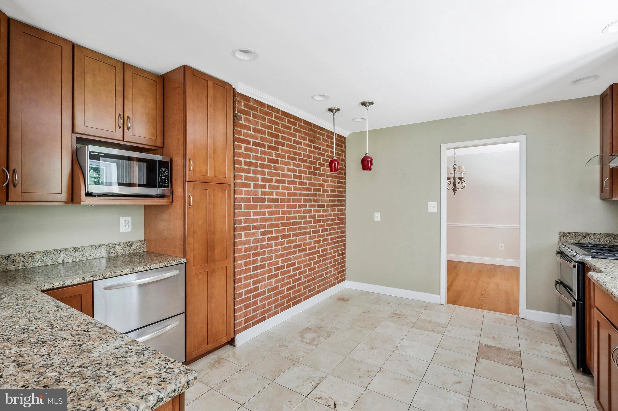 WESTGROVE - Residential Lease