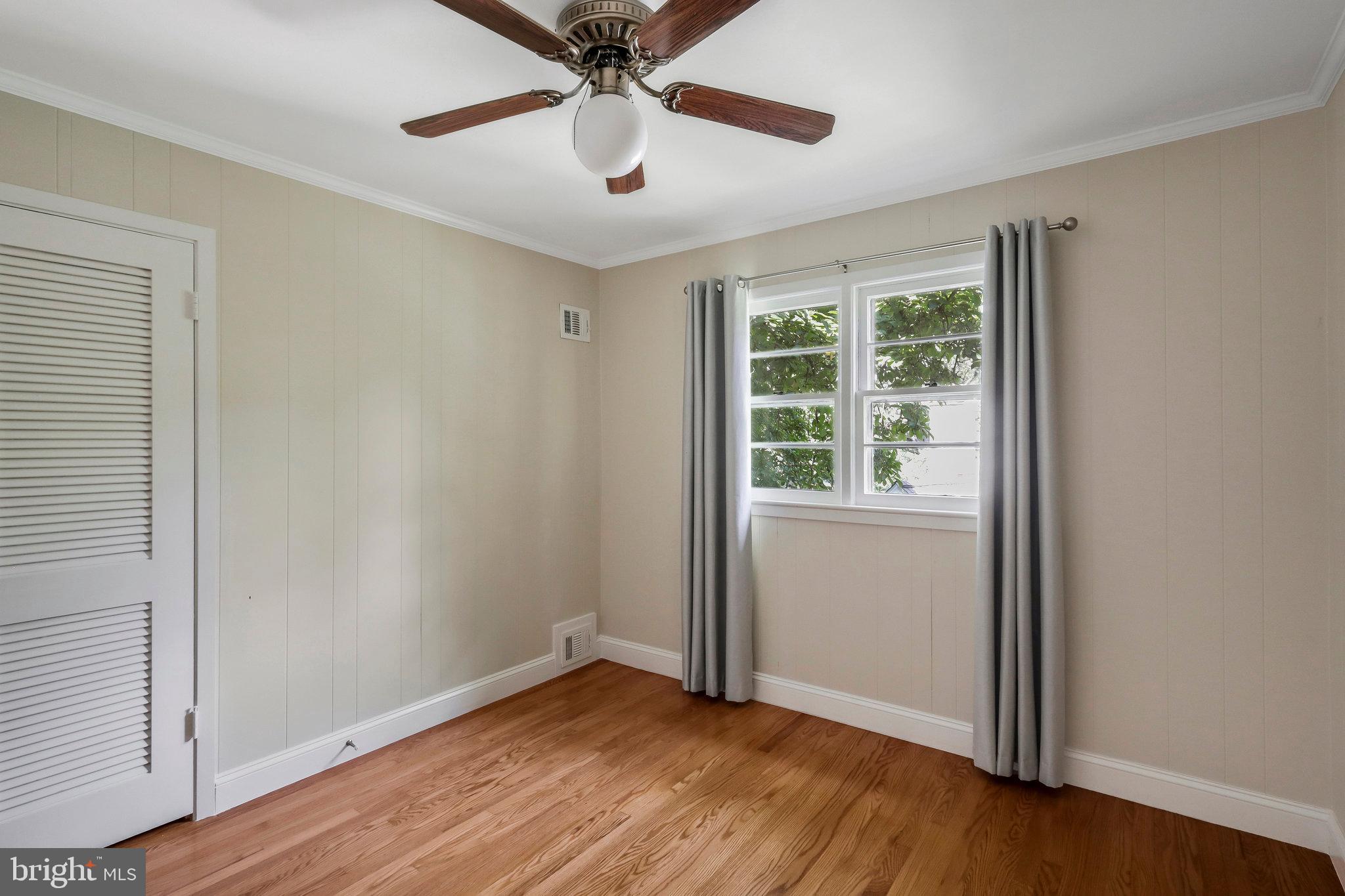 WESTGROVE - Residential Lease