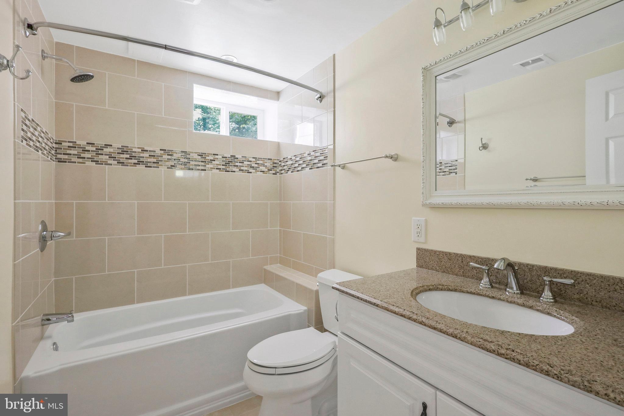 WESTGROVE - Residential Lease