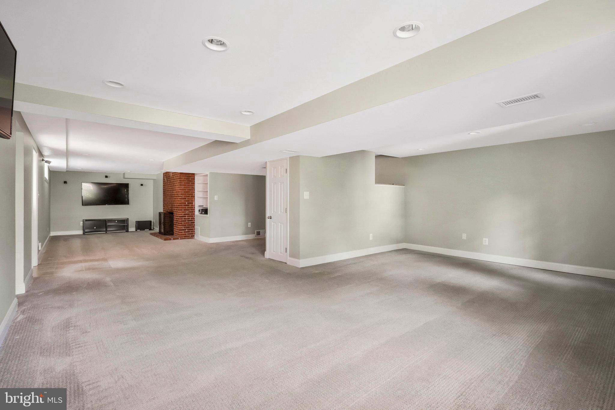 WESTGROVE - Residential Lease