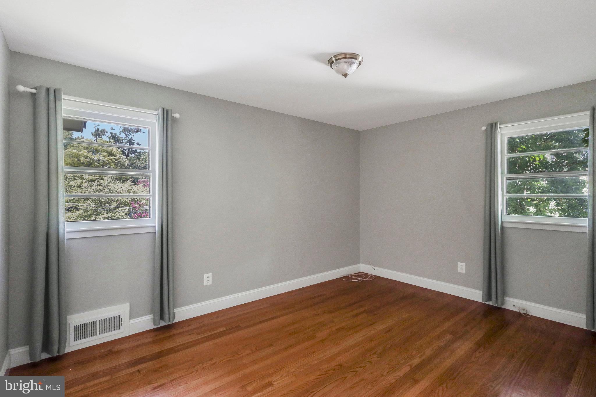 WESTGROVE - Residential Lease