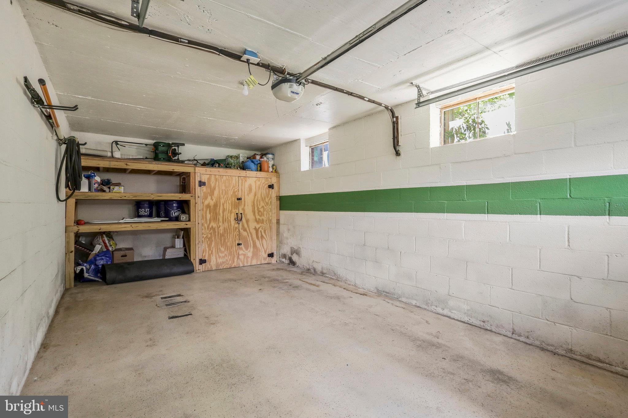 WESTGROVE - Residential Lease