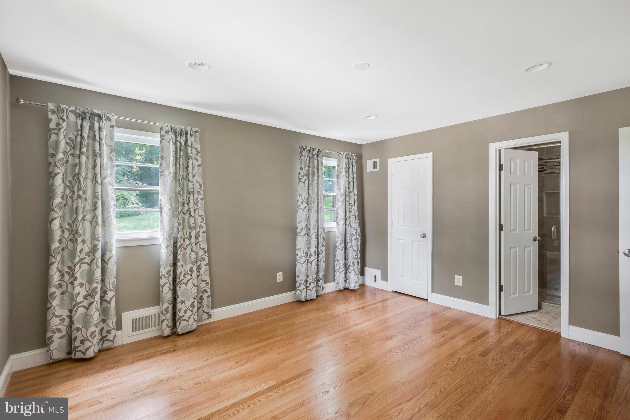 WESTGROVE - Residential Lease