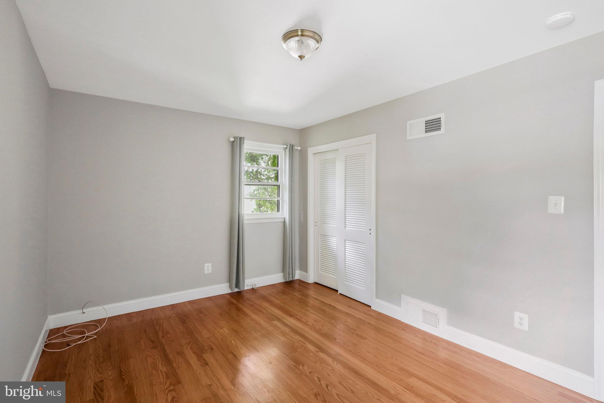 WESTGROVE - Residential Lease