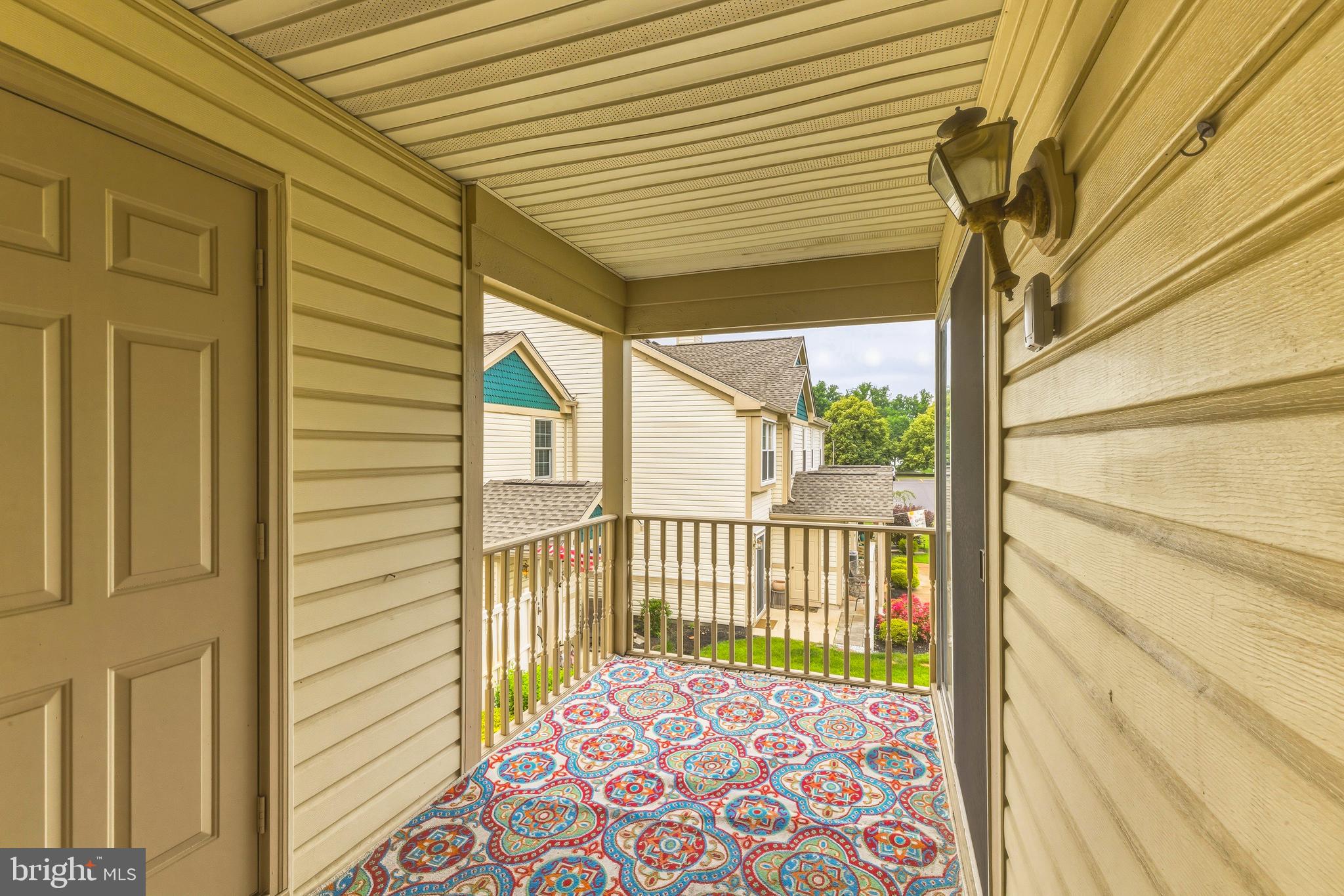 264 STEEPLECHASE COURT