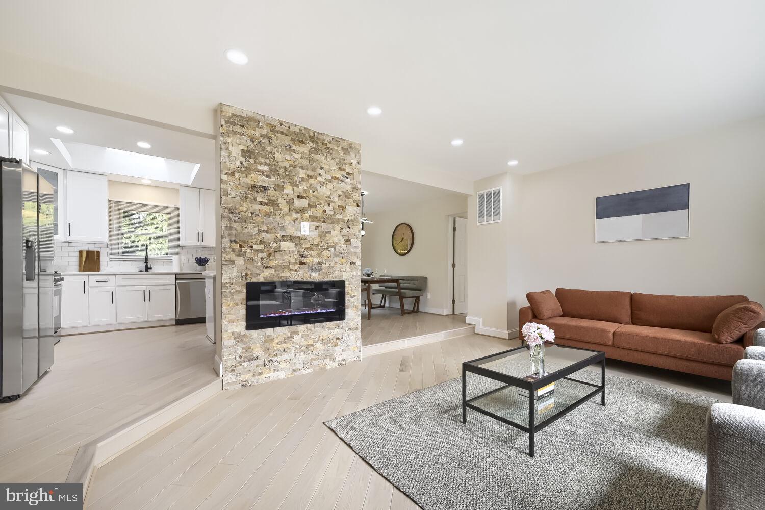 6 WESTBURY ROAD