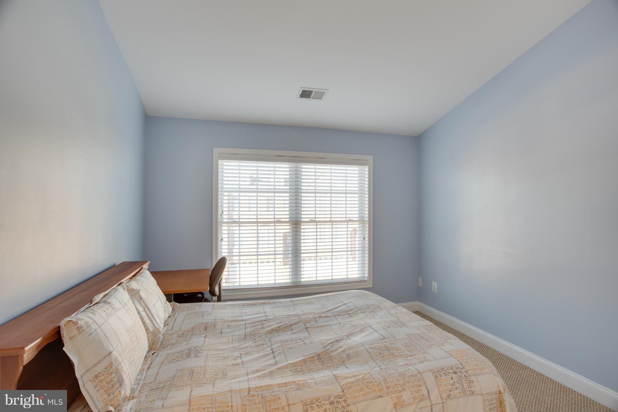 FAIRCREST - Residential Lease