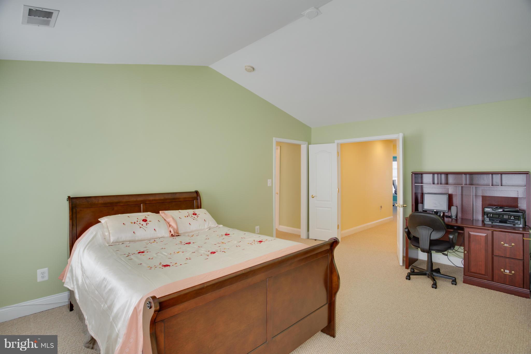 FAIRCREST - Residential Lease