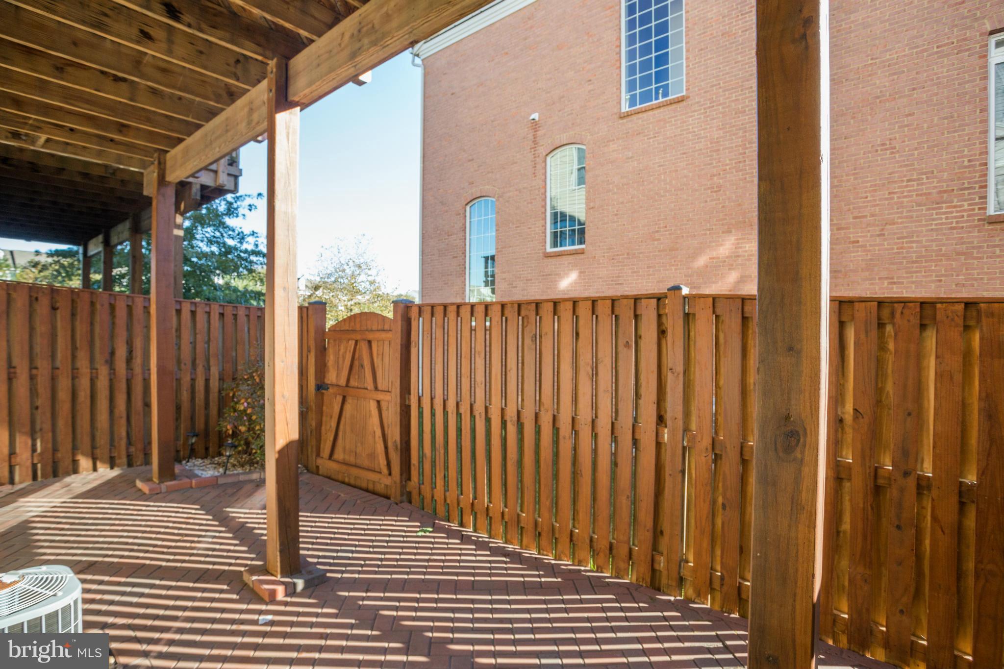 FAIRCREST - Residential Lease