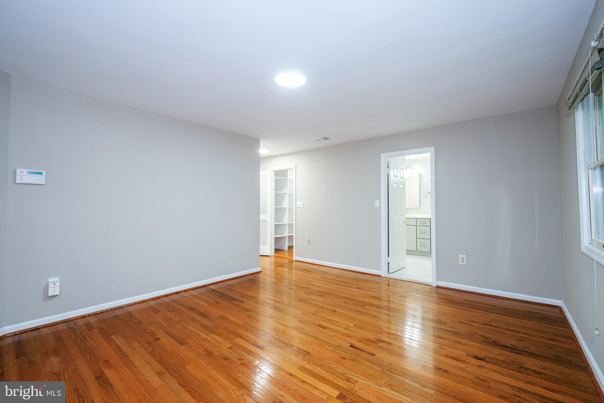 WOODSIDE - Residential