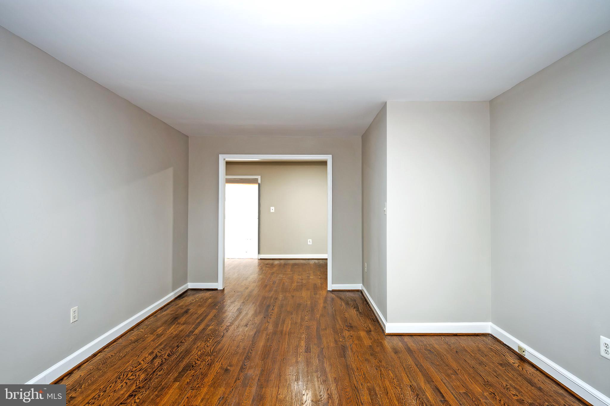 WOODSIDE - Residential