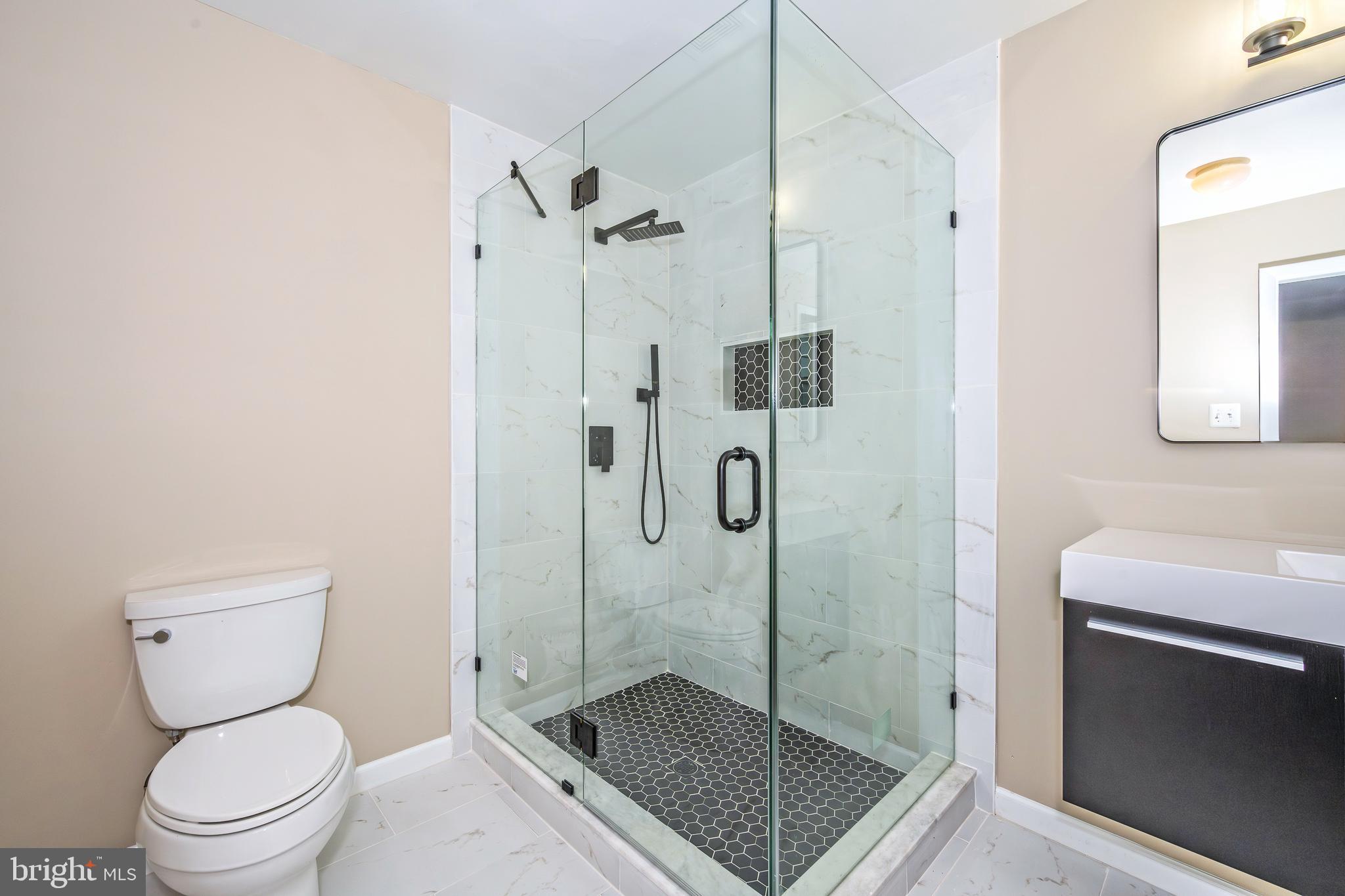 WOODSIDE - Residential