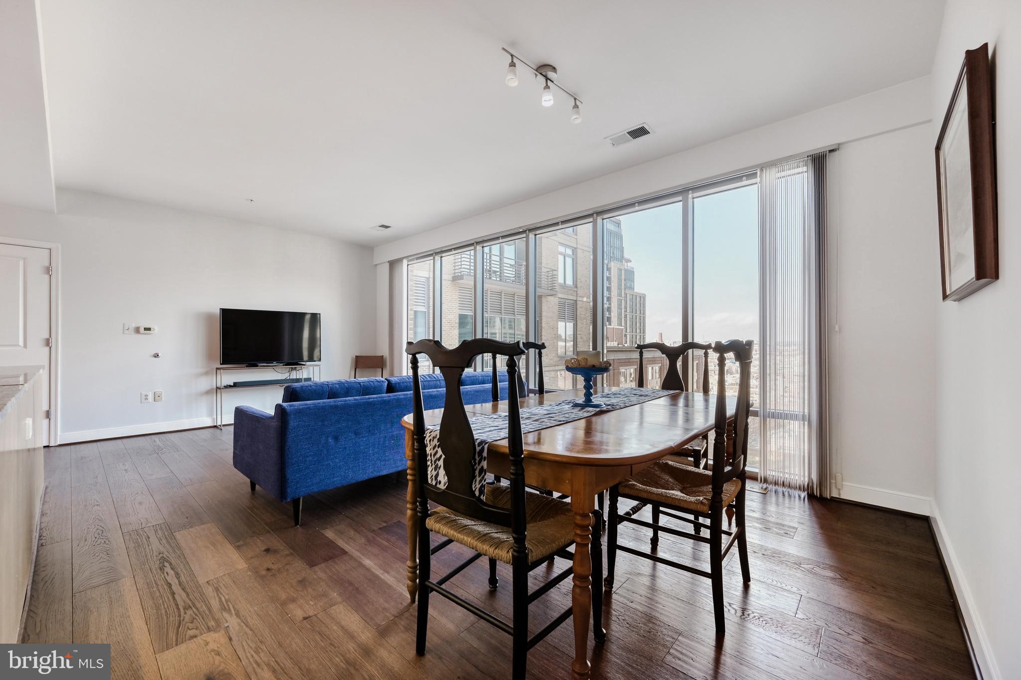 HARBOR EAST - Residential