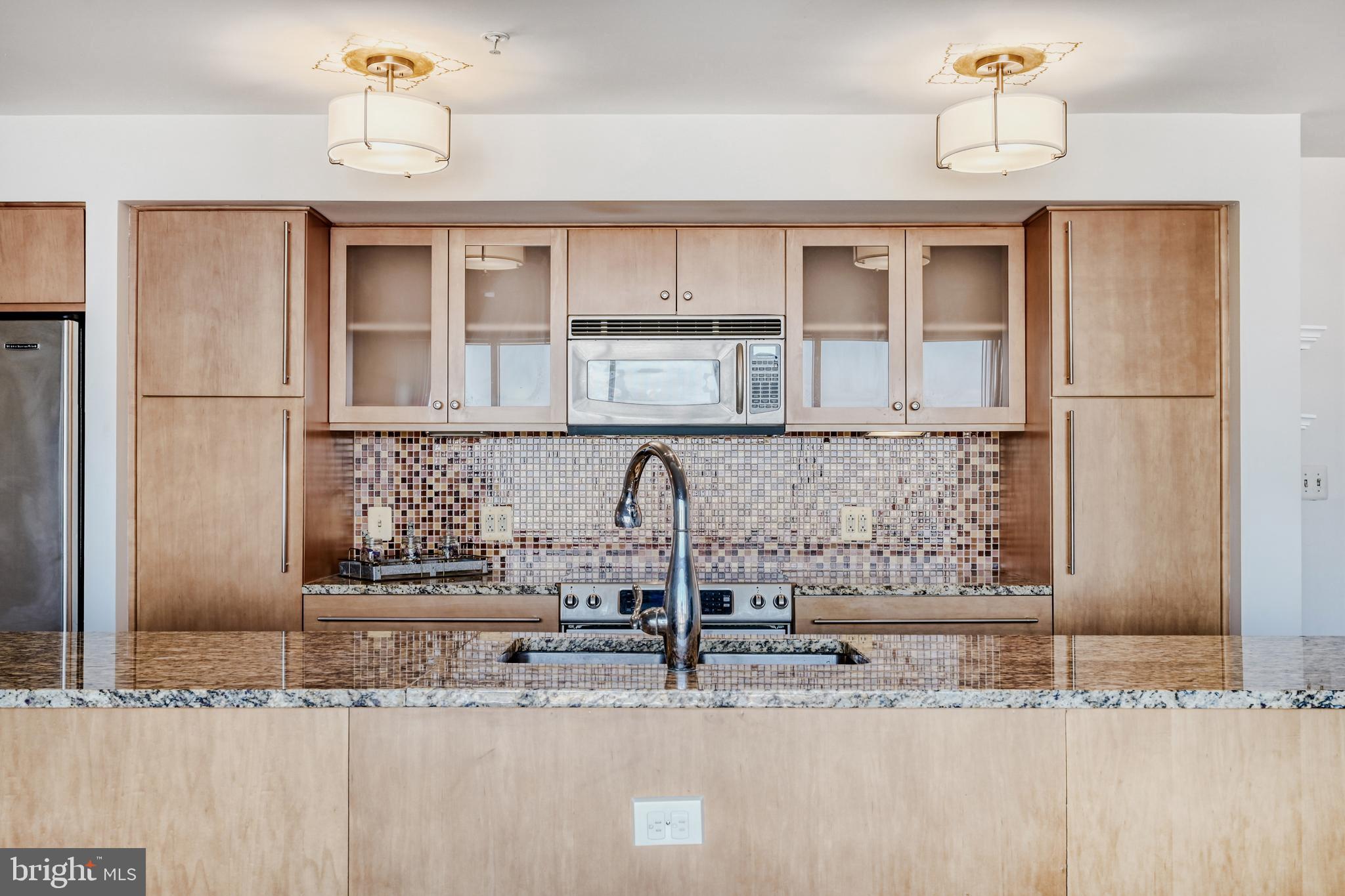 HARBOR EAST - Residential