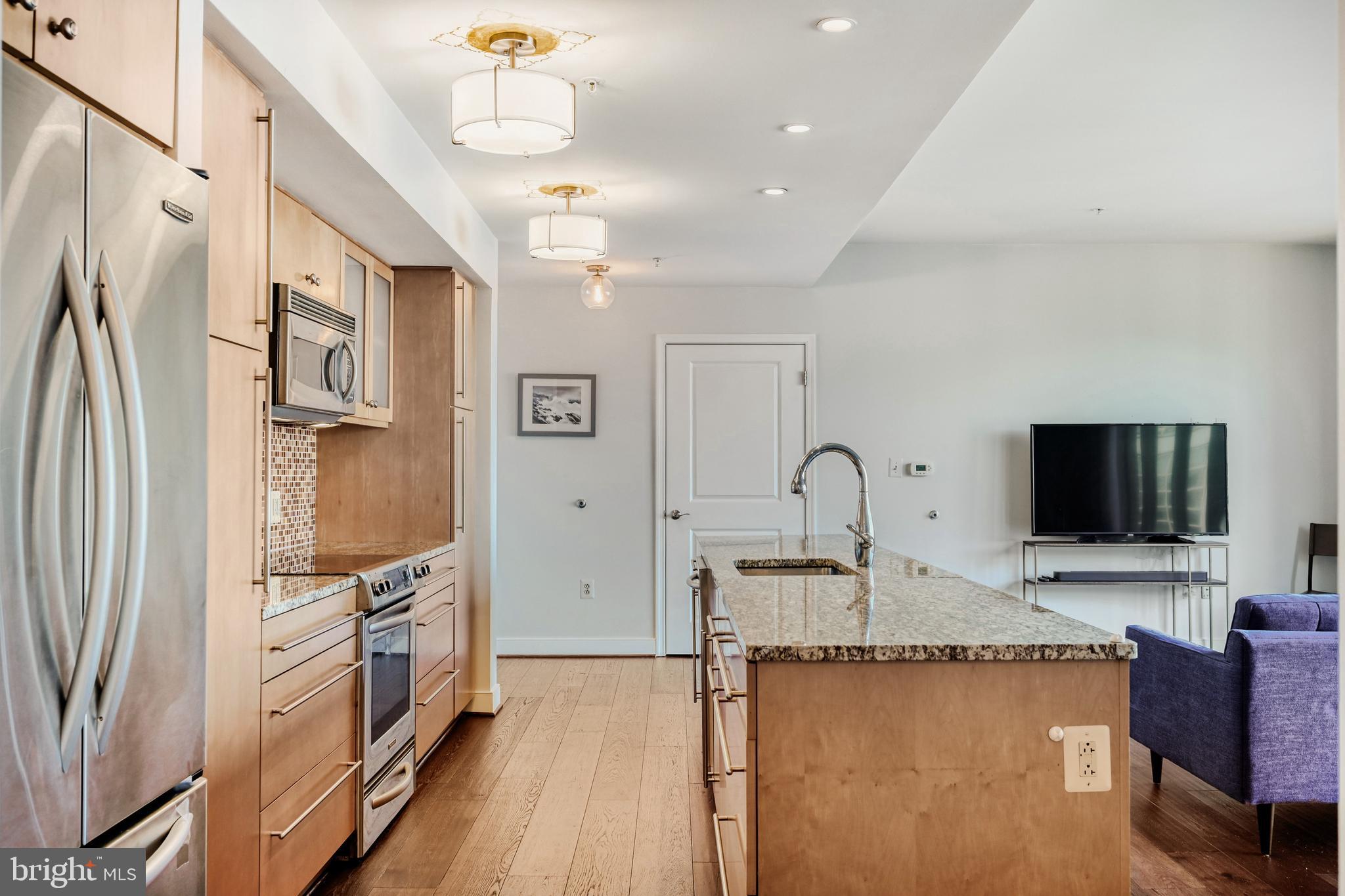 HARBOR EAST - Residential