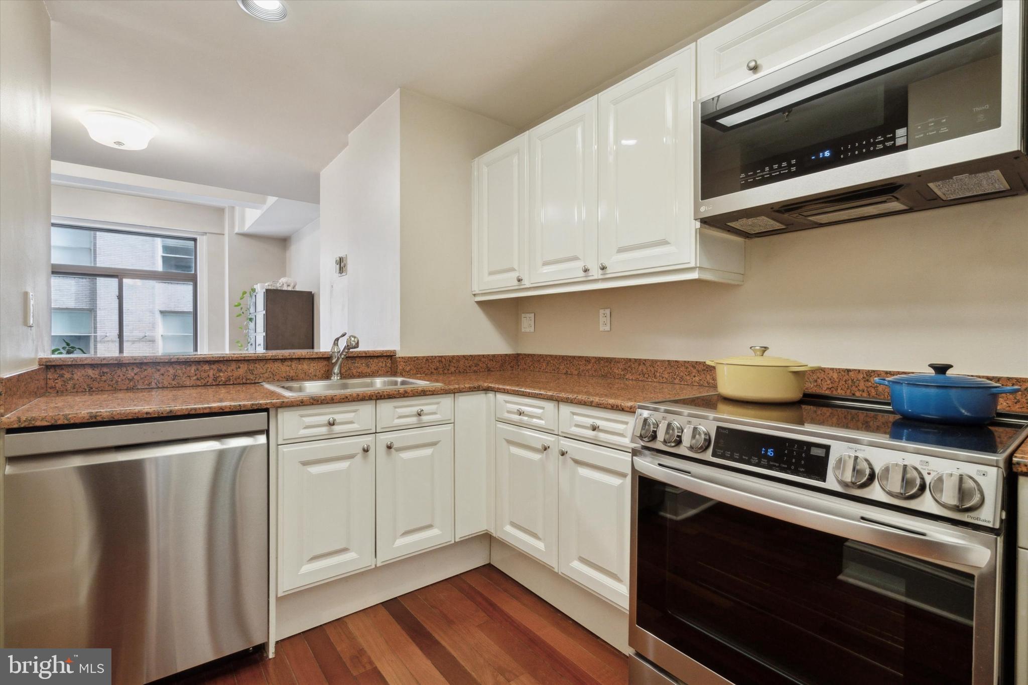 RITTENHOUSE SQUARE - Residential