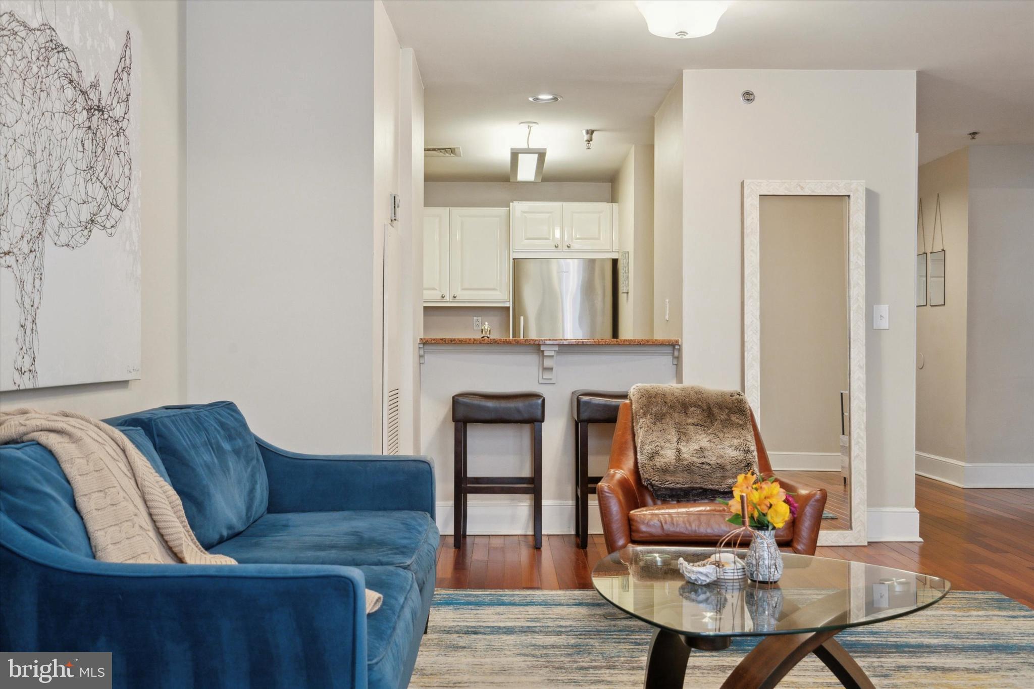 RITTENHOUSE SQUARE - Residential