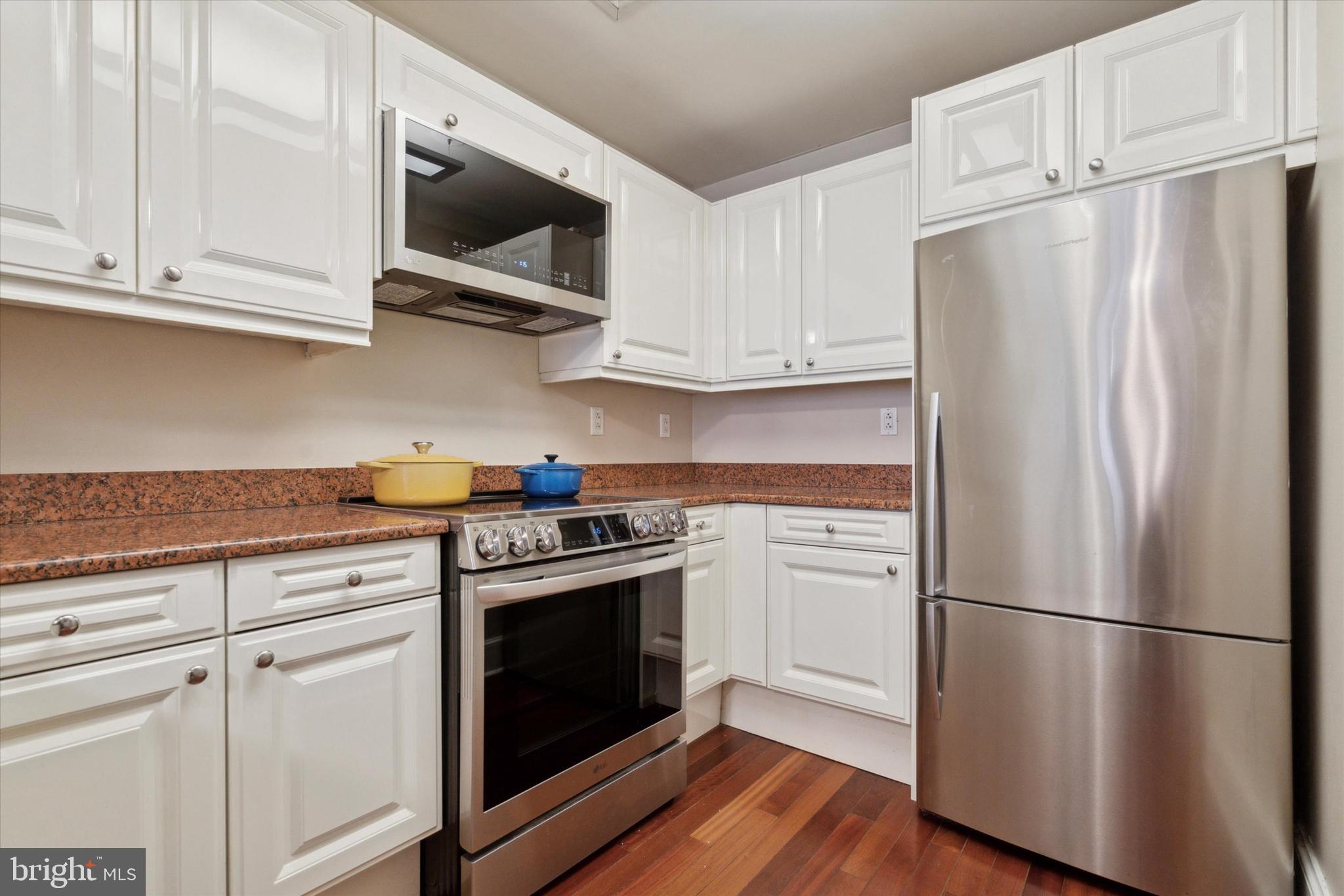 RITTENHOUSE SQUARE - Residential