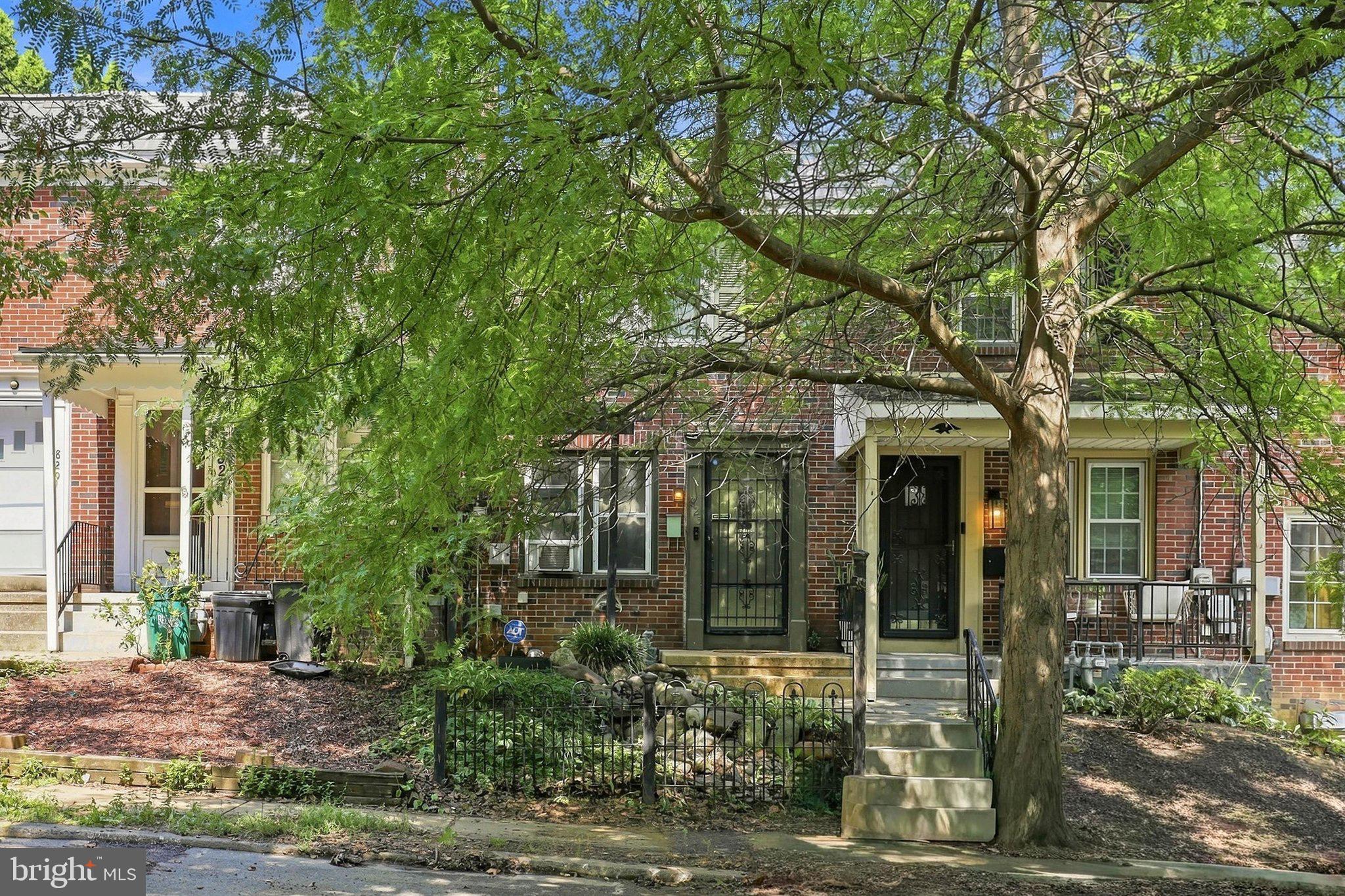 825 UNION STREET