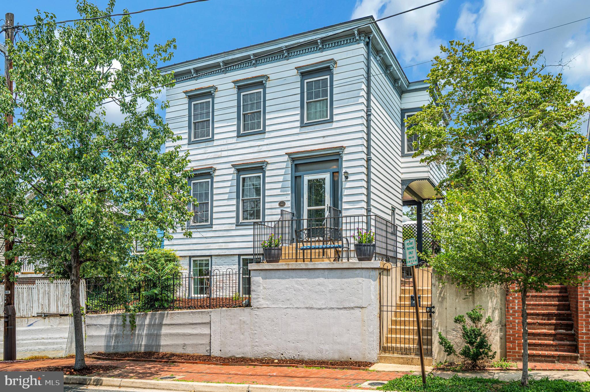 309 PRINCESS ANNE STREET