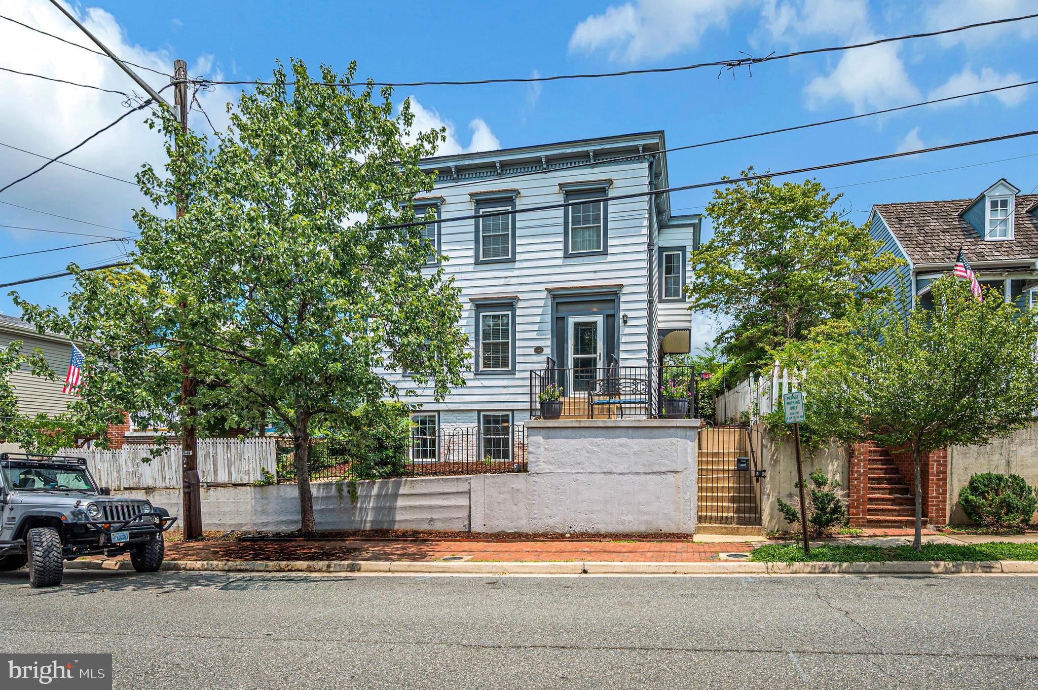 309 PRINCESS ANNE STREET