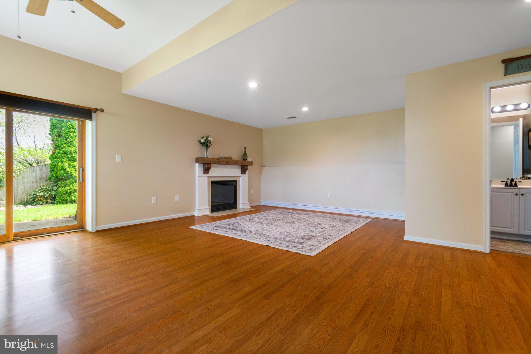 JASON ACRES - Residential