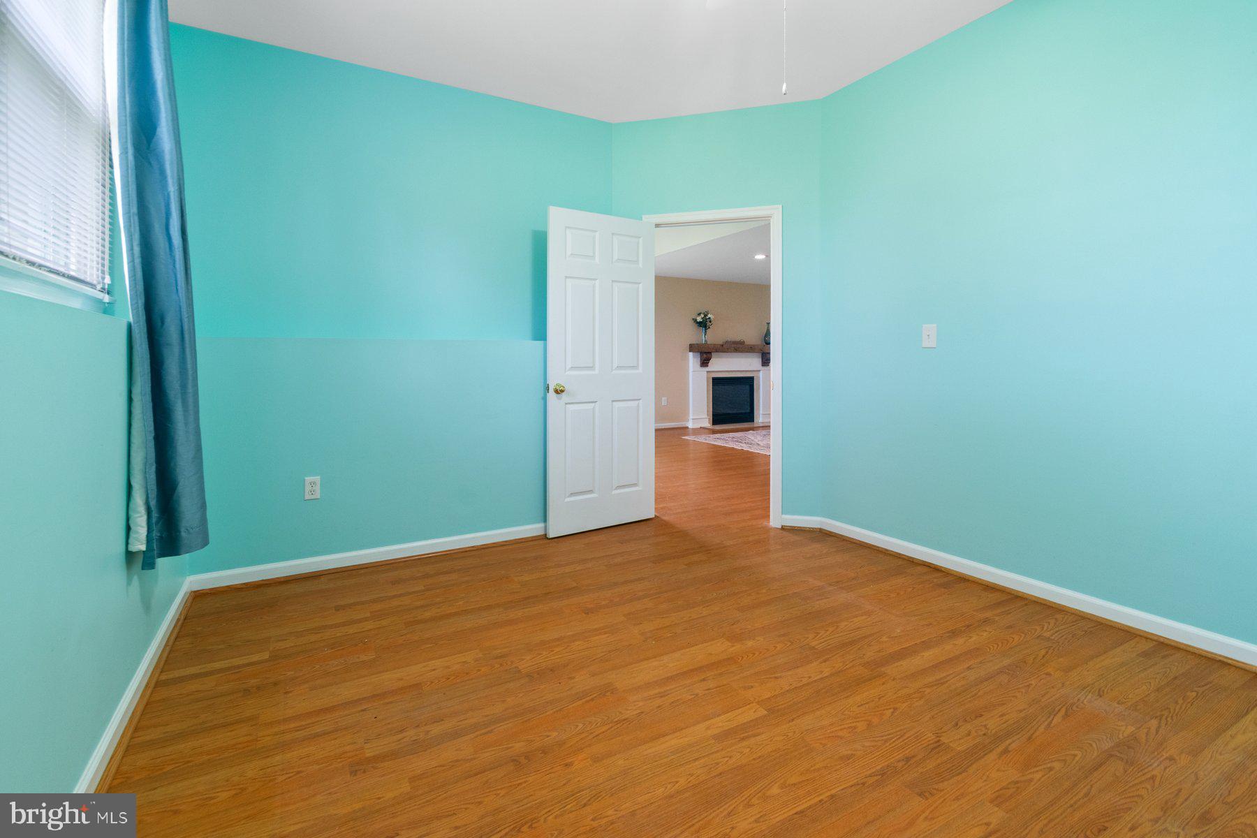 JASON ACRES - Residential