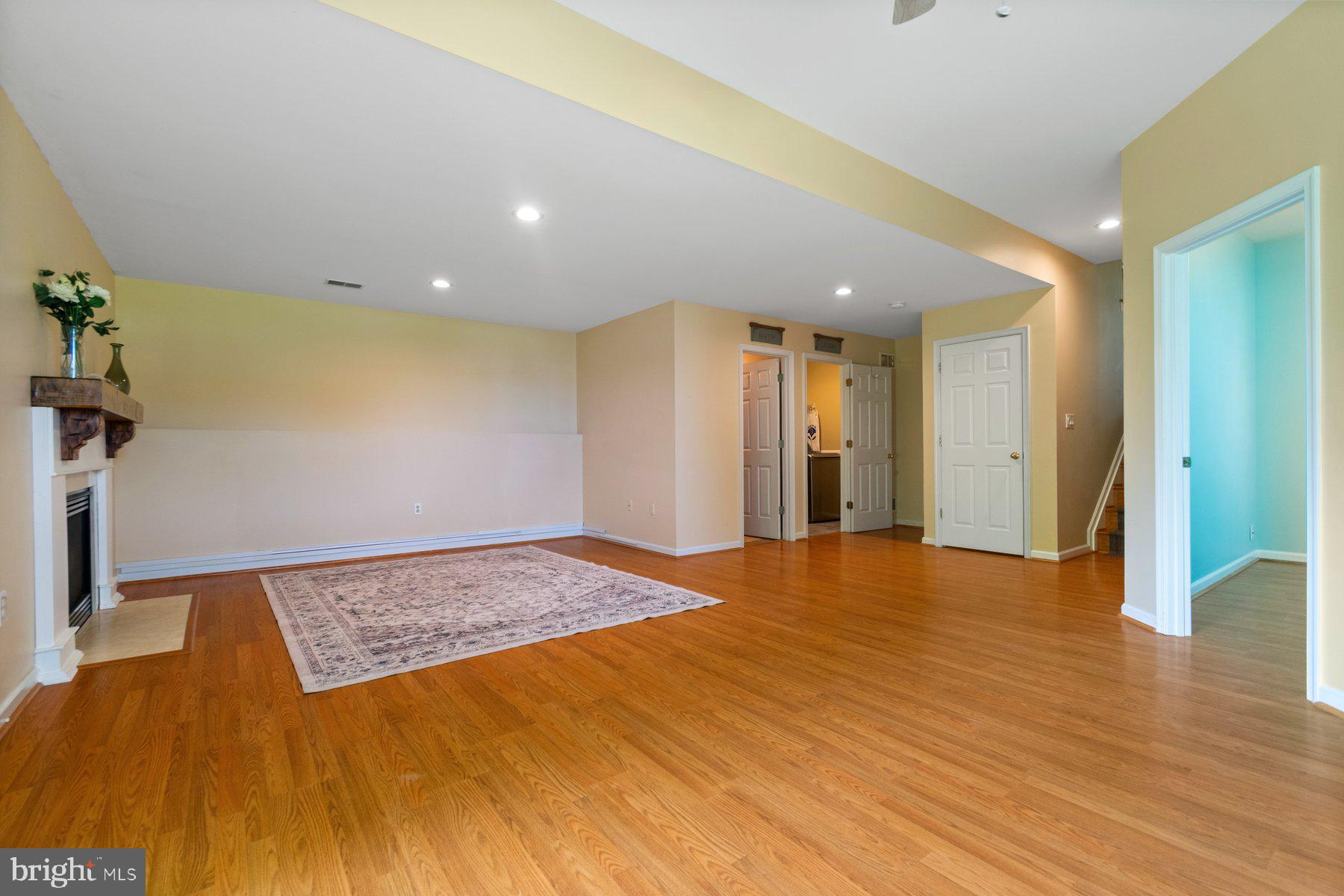 JASON ACRES - Residential