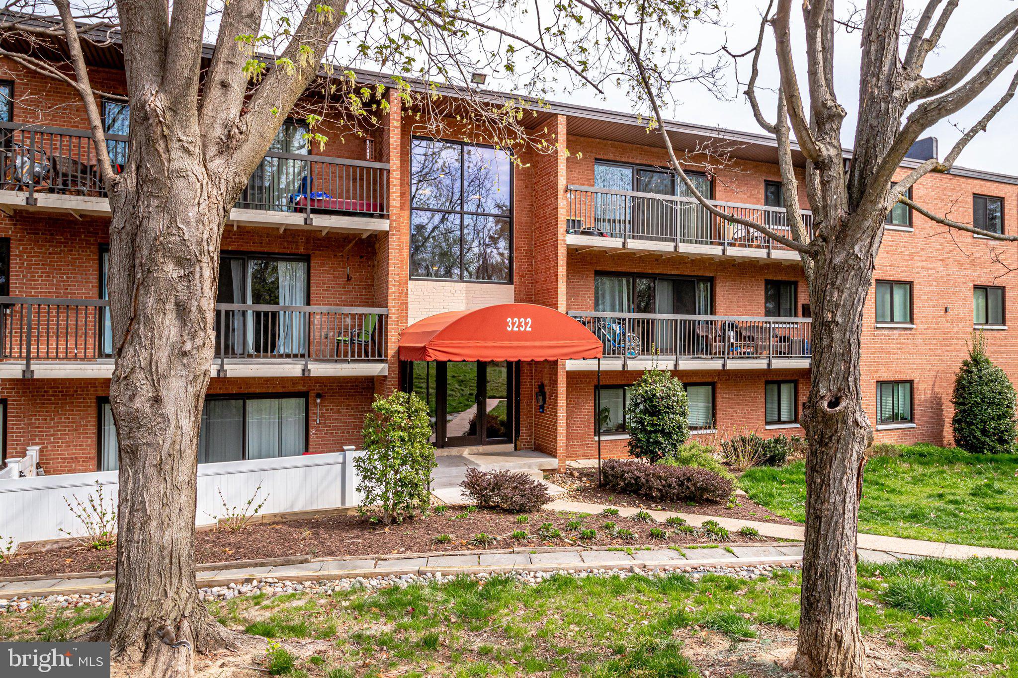 BOLLING BROOK - Residential