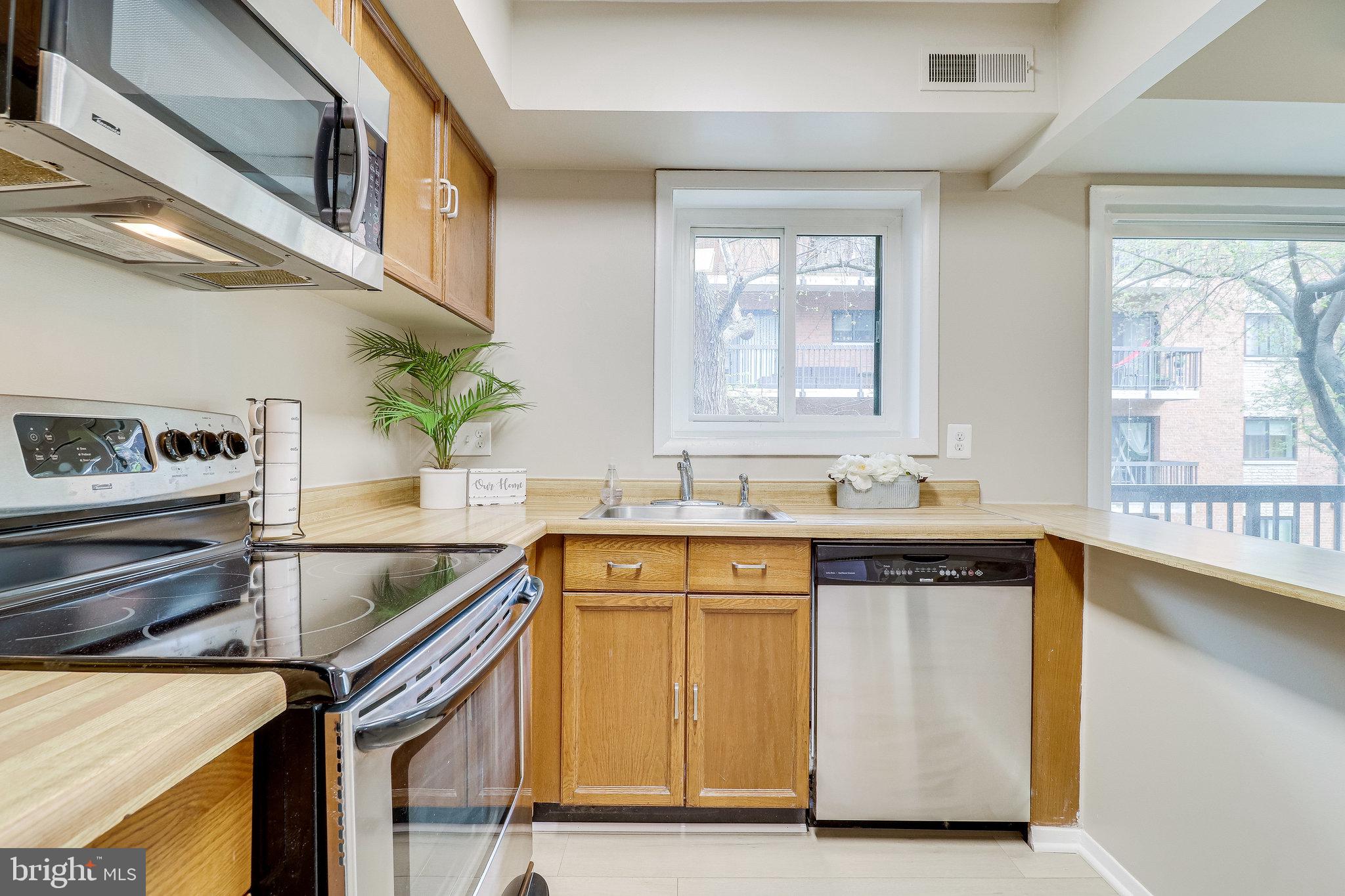 BOLLING BROOK - Residential