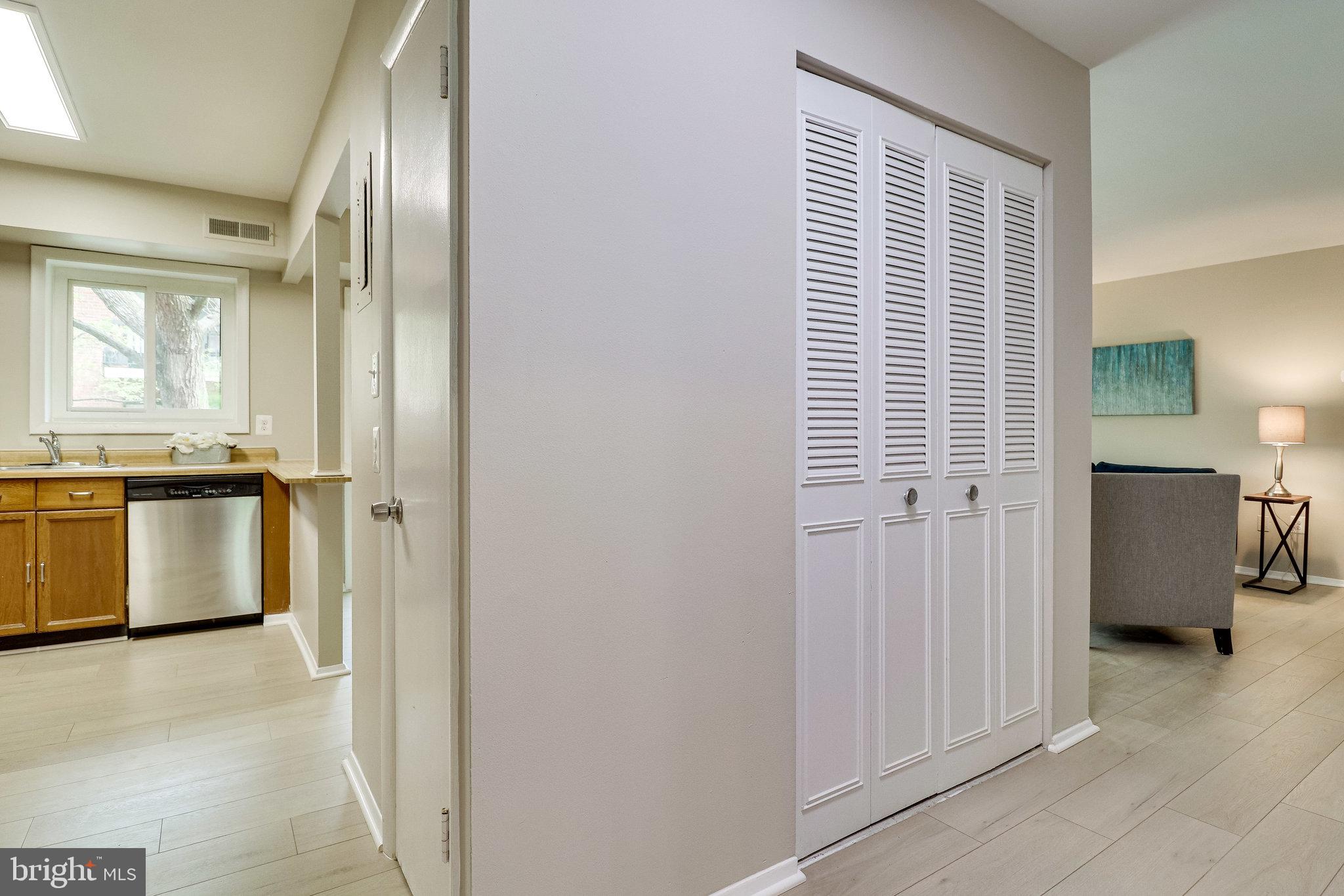 BOLLING BROOK - Residential