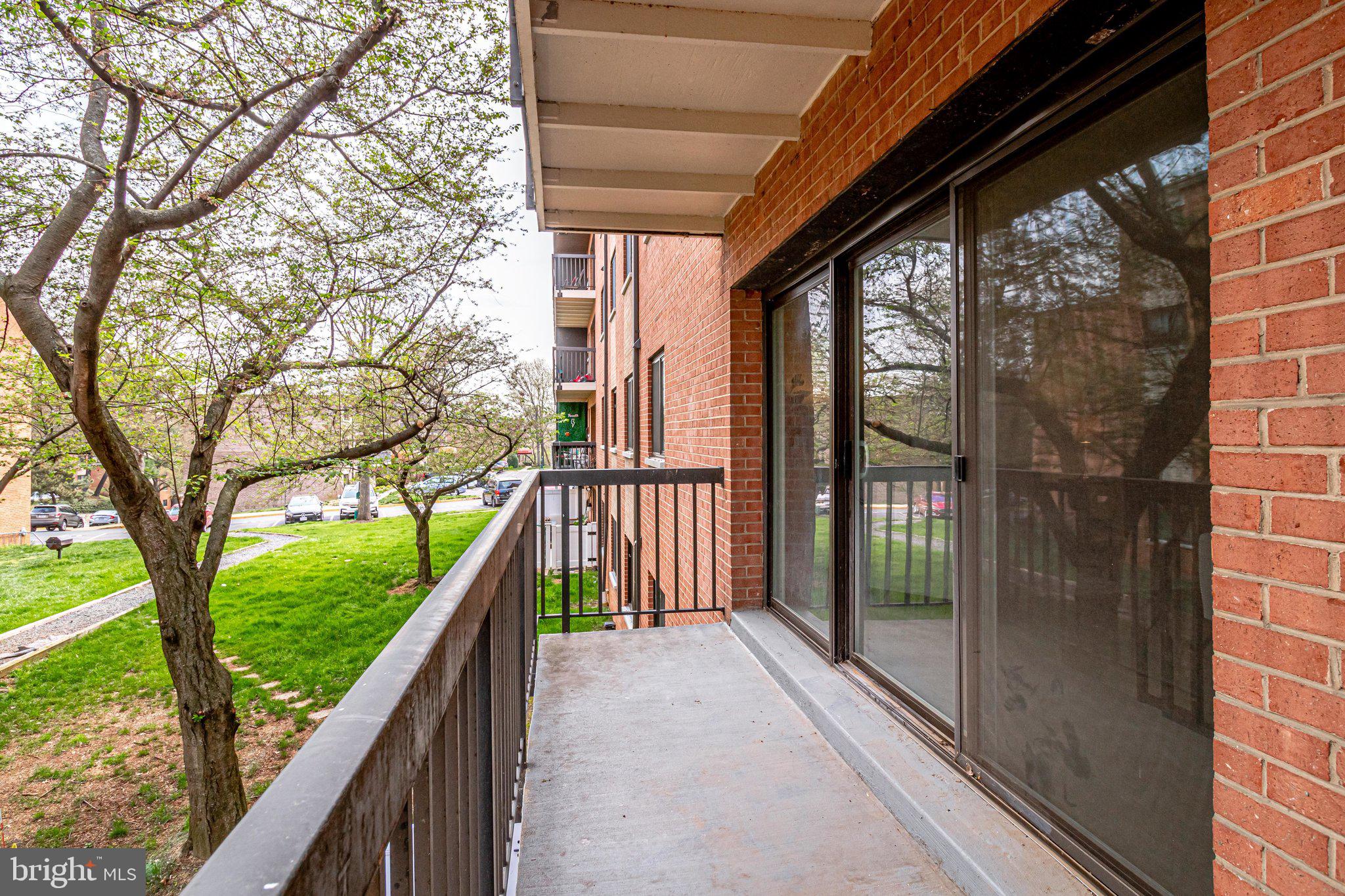 BOLLING BROOK - Residential