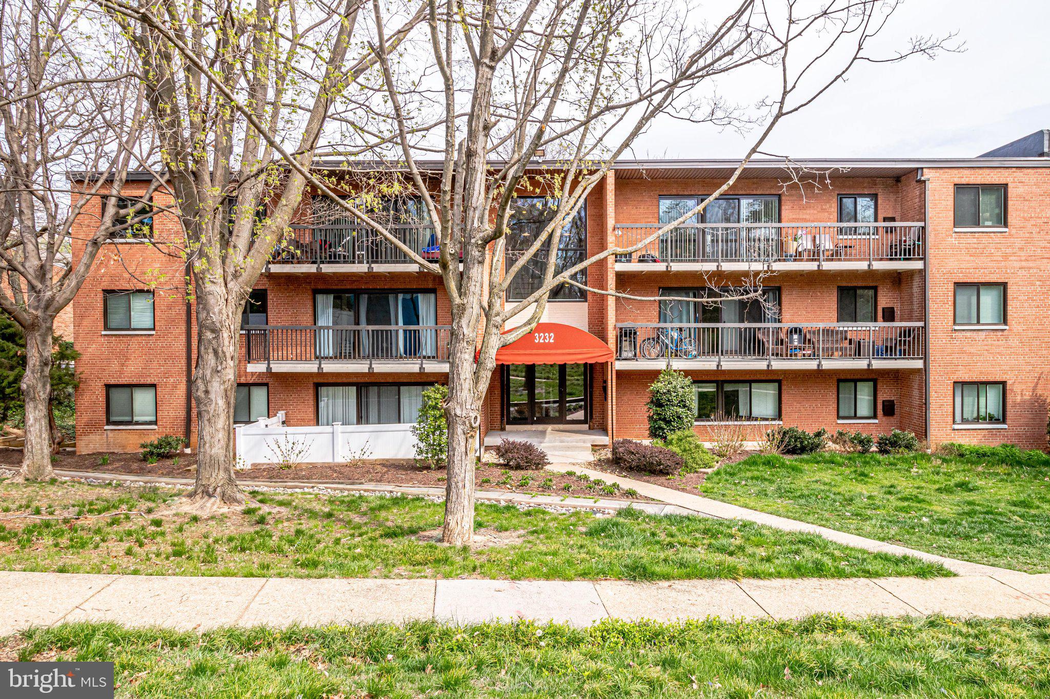 BOLLING BROOK - Residential