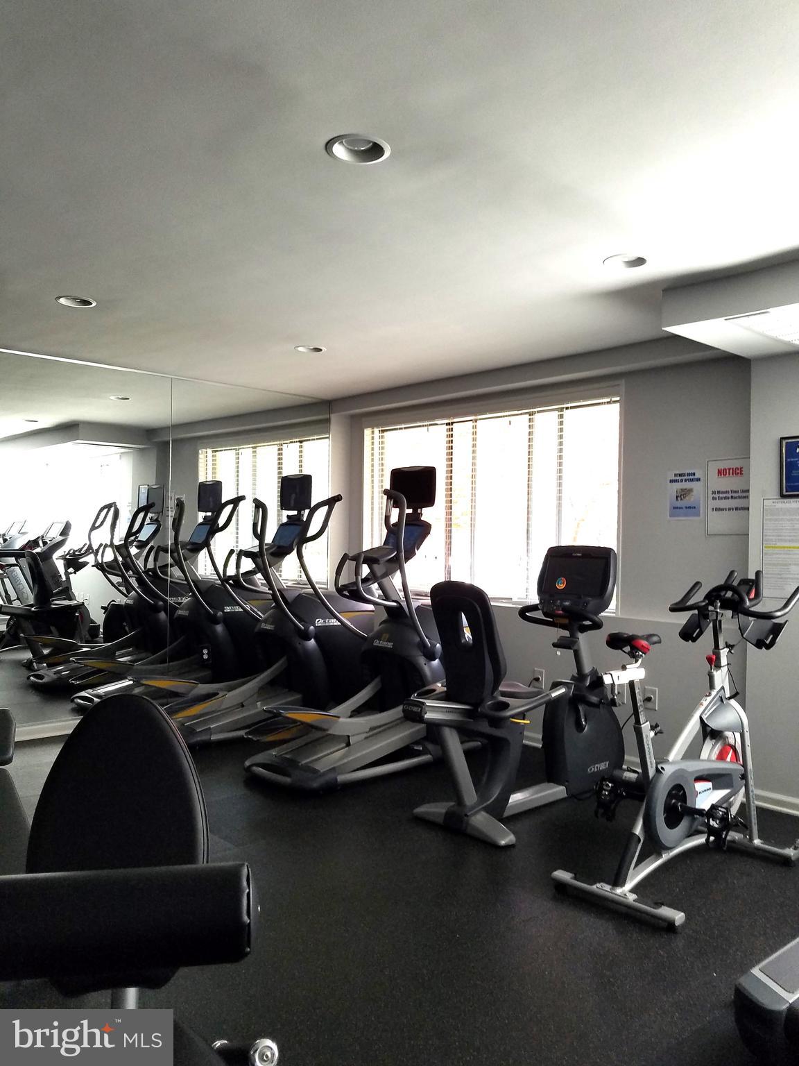 WHITEHALL - Residential