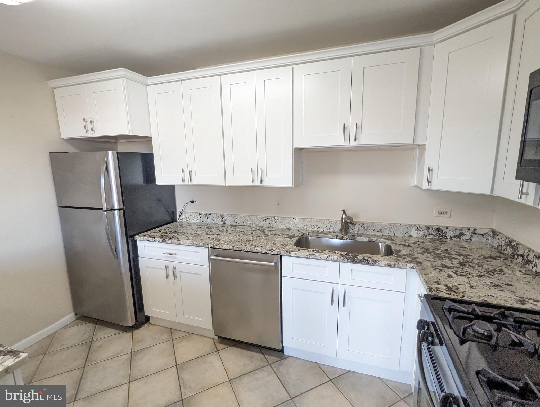 8315 N BROOK LANE N 2-601