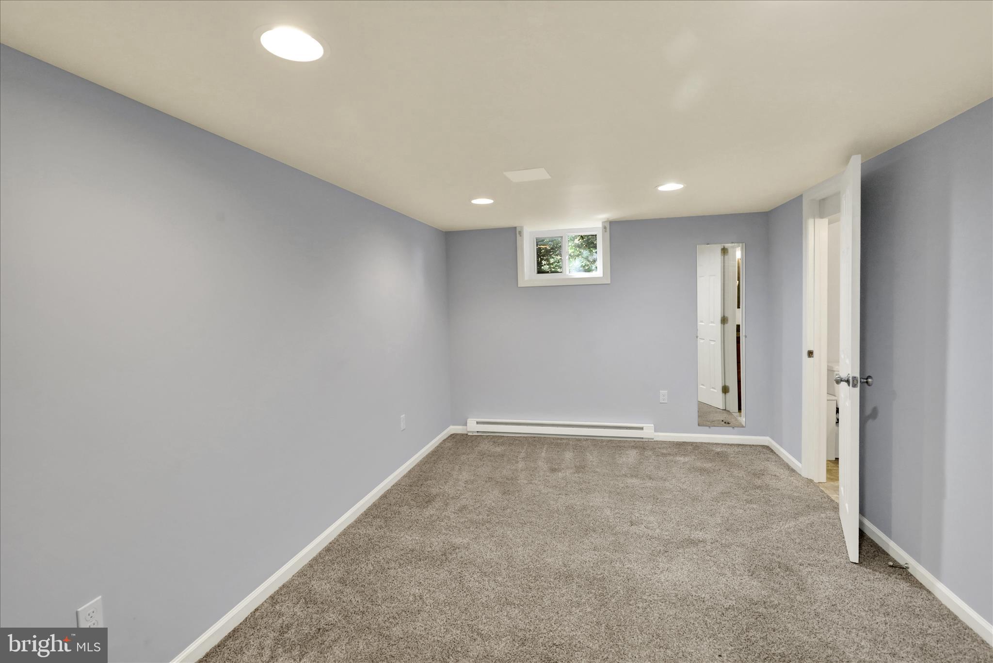 TIMSON HILL - Residential