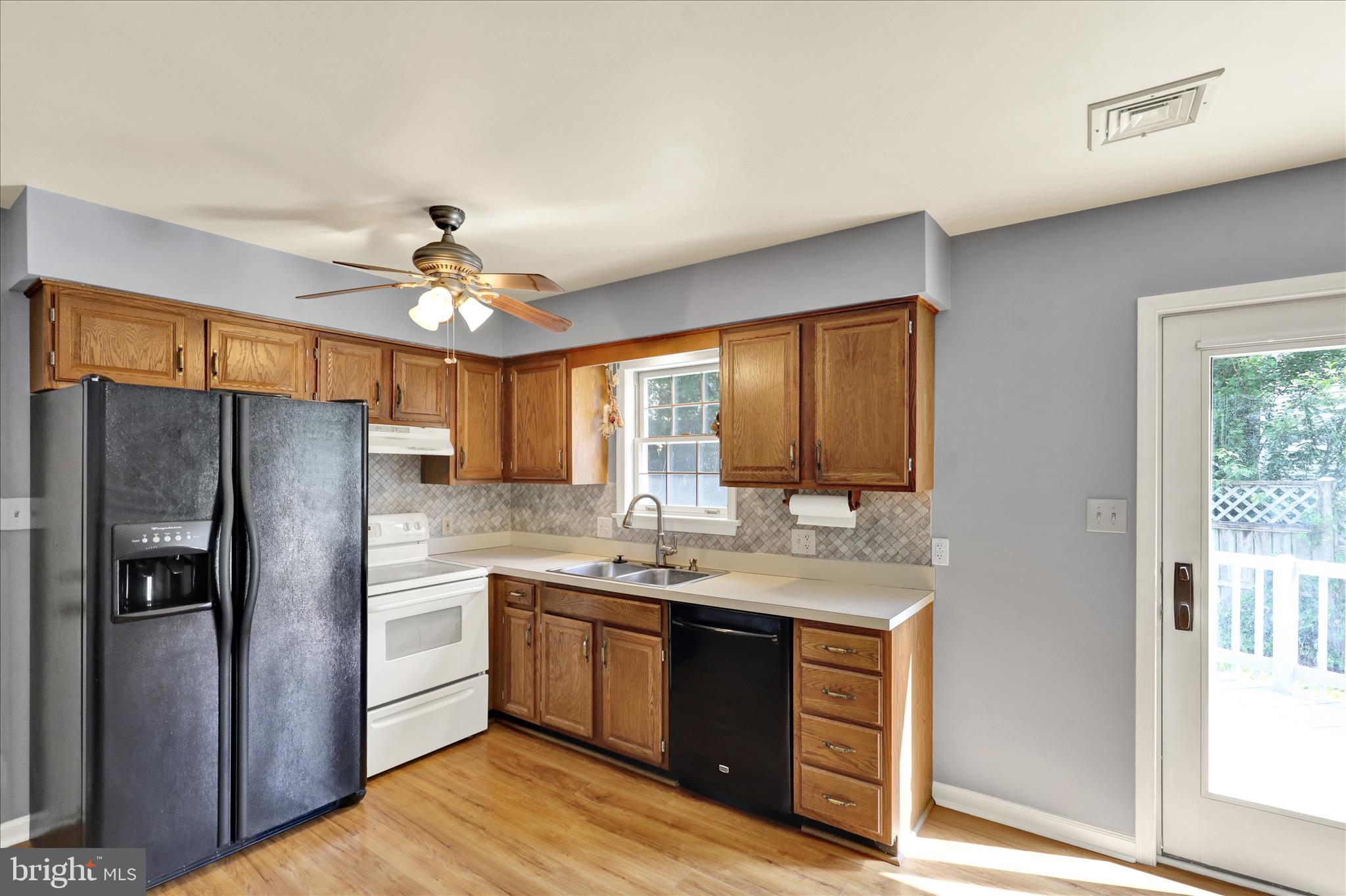 TIMSON HILL - Residential