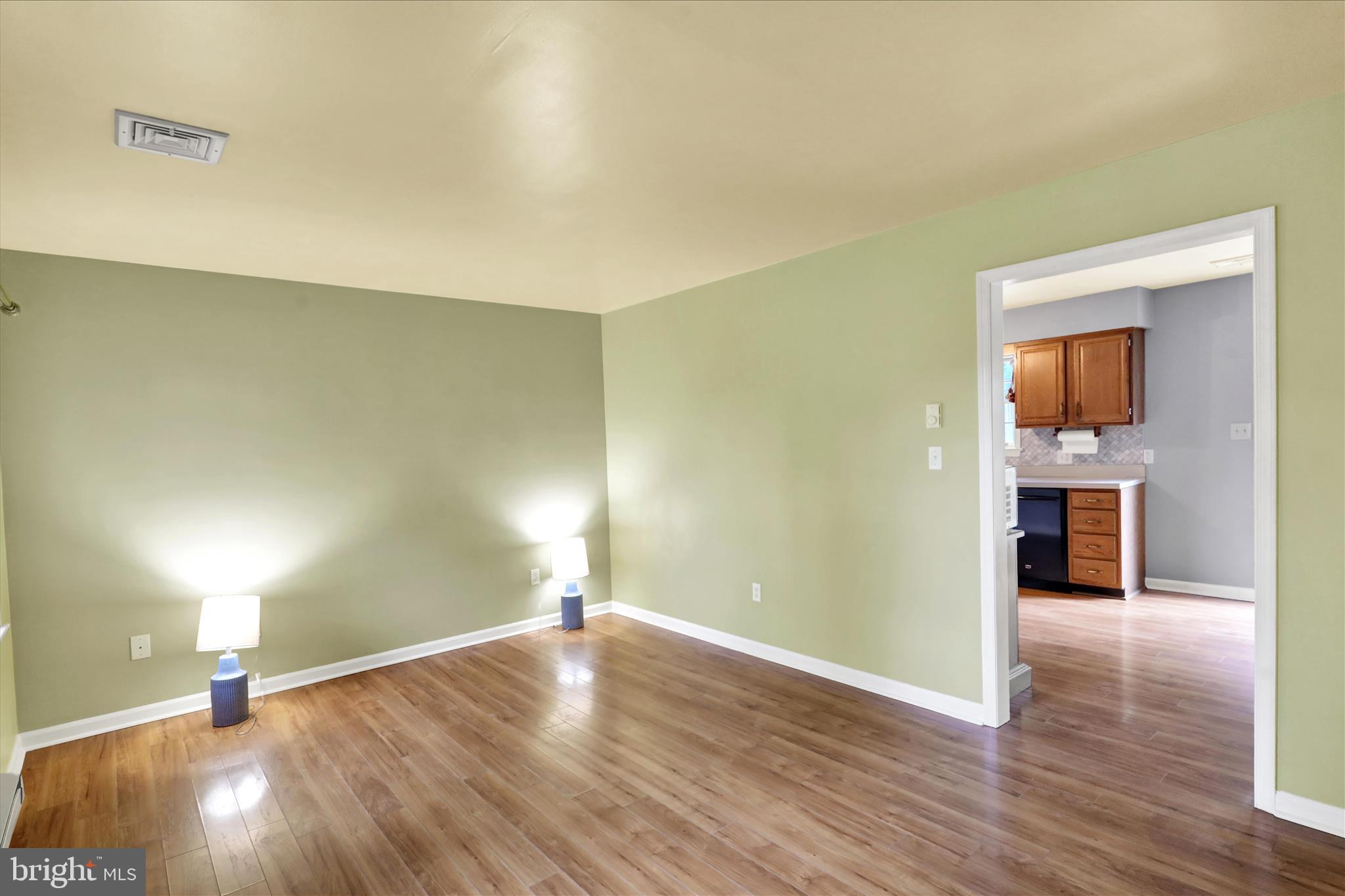 TIMSON HILL - Residential