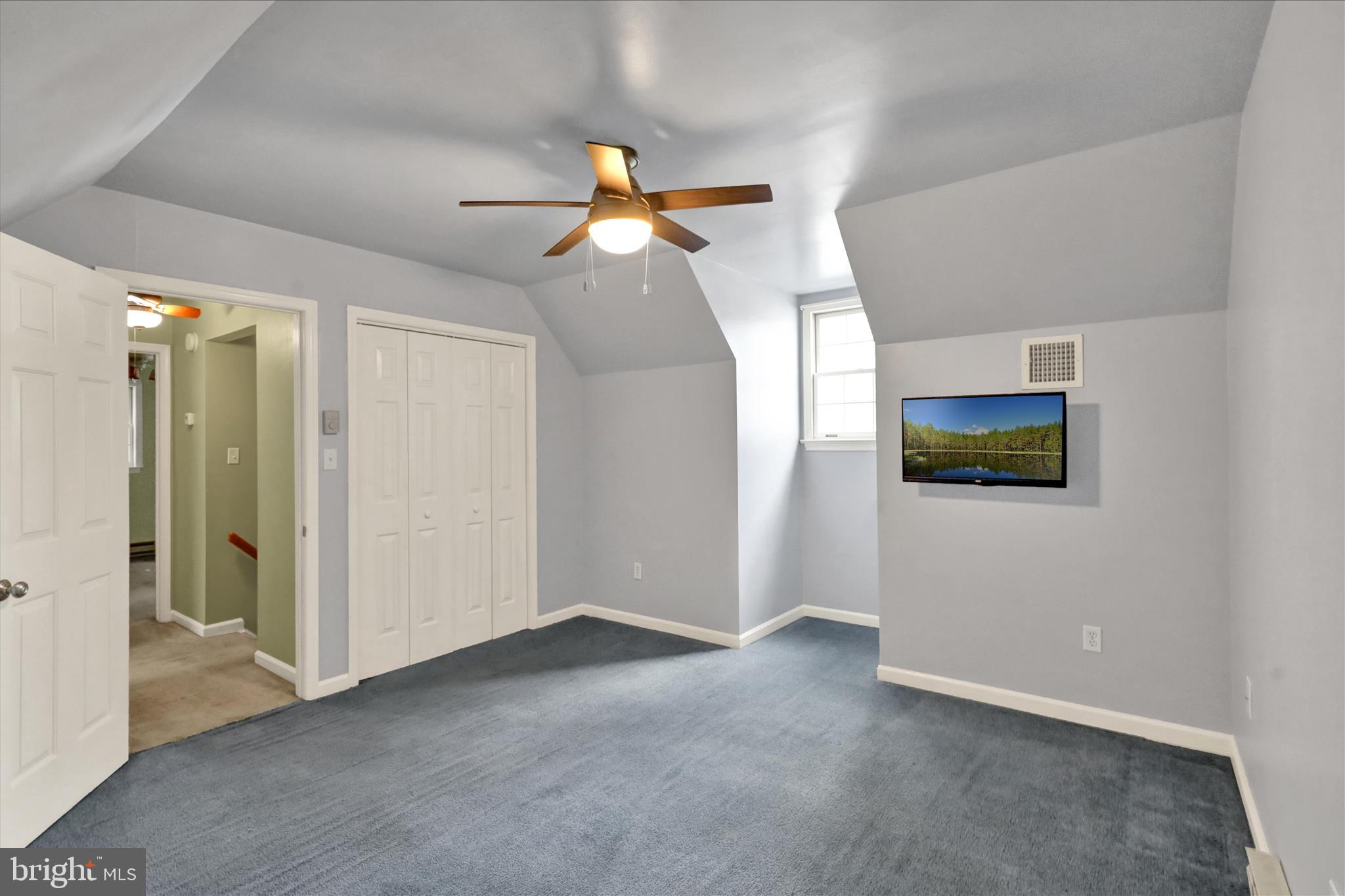 TIMSON HILL - Residential