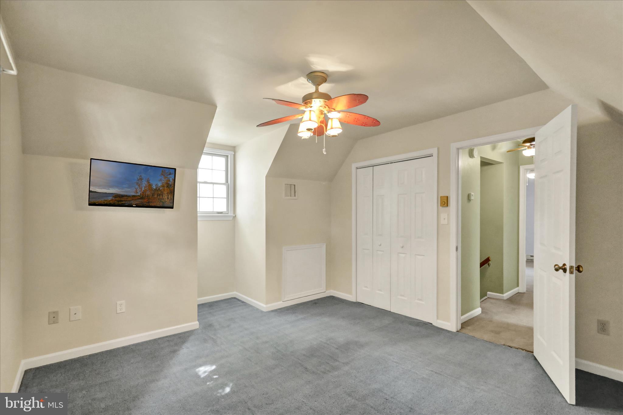 TIMSON HILL - Residential